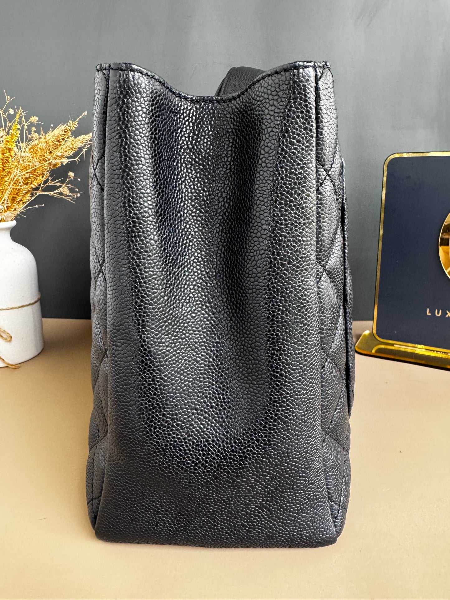 CHANEL GST BLACK