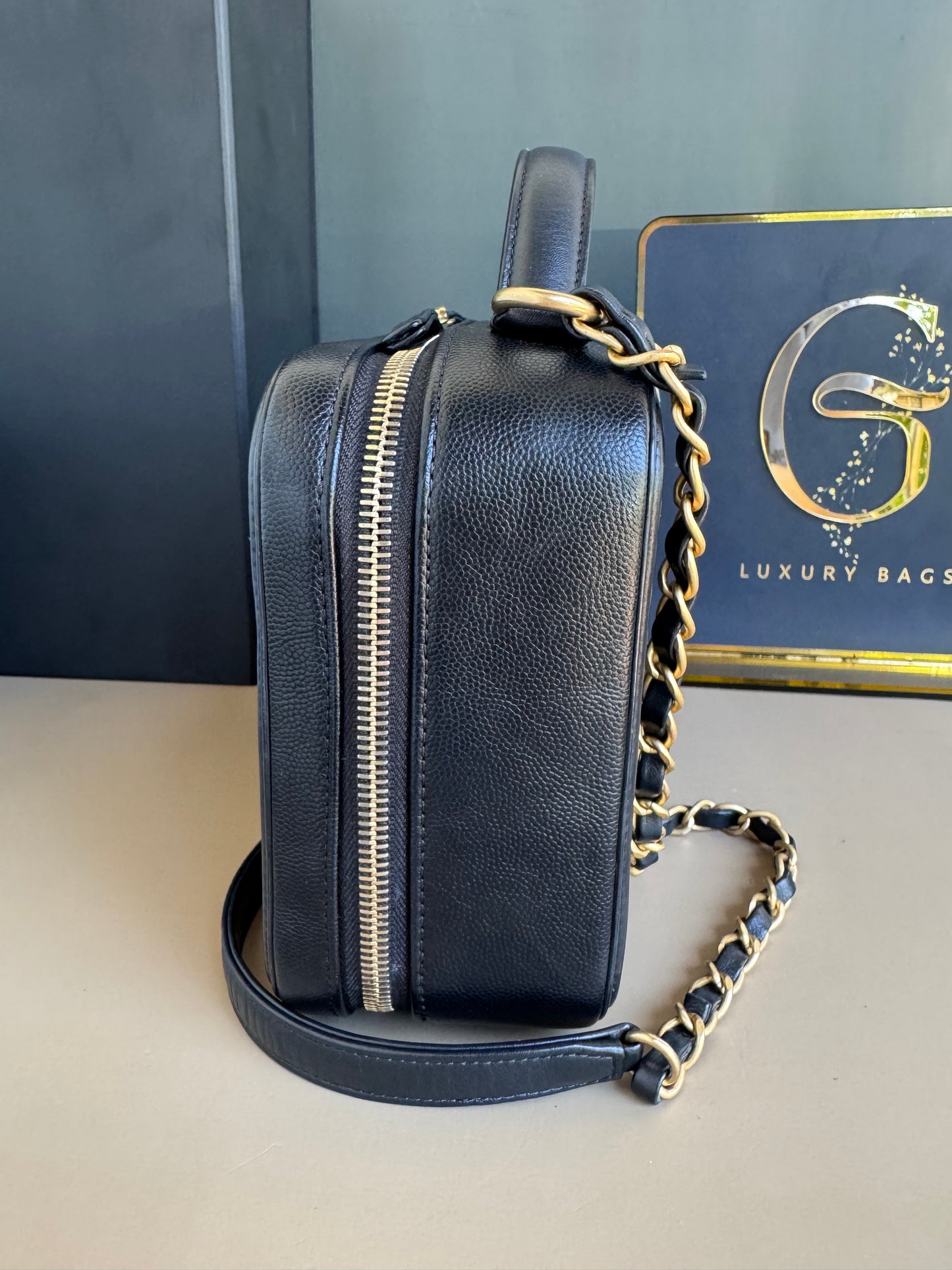 CHANEL VANITY SMALL