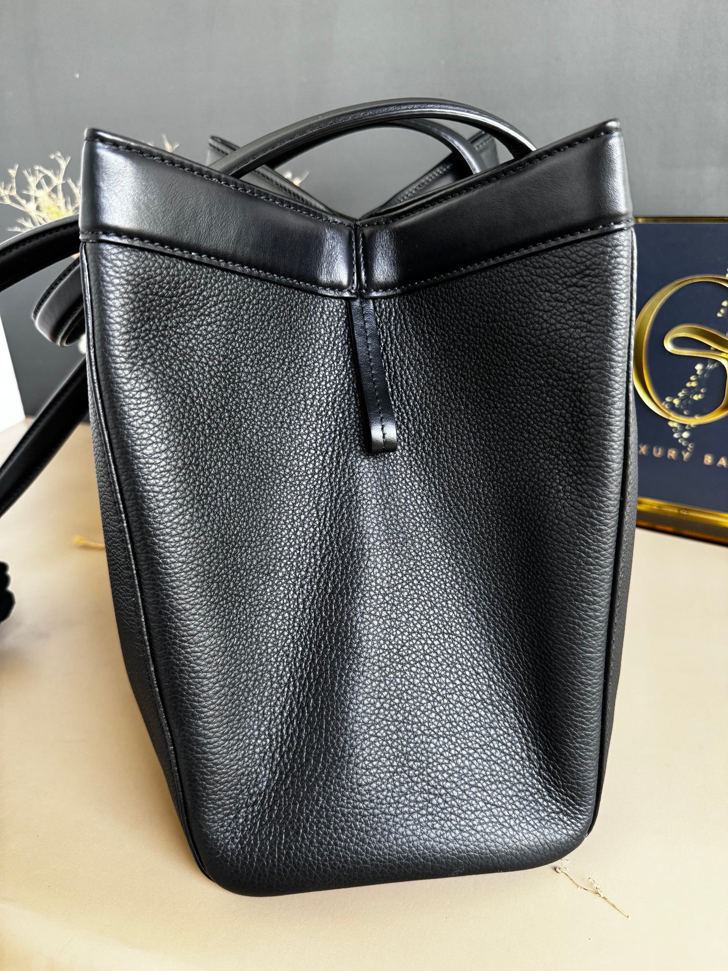 FENDI ORIGAMI MEDIUM LEATHER BAG