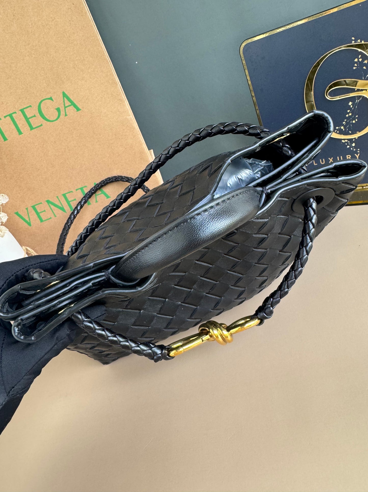 BOTTEGA VENETA ANDIAMO BLACK SMALL