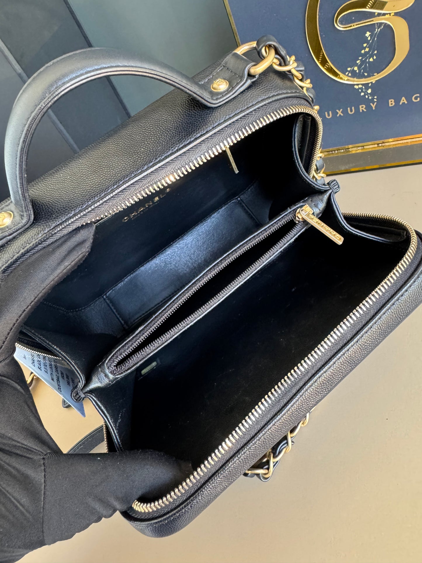 CHANEL VANITY SMALL