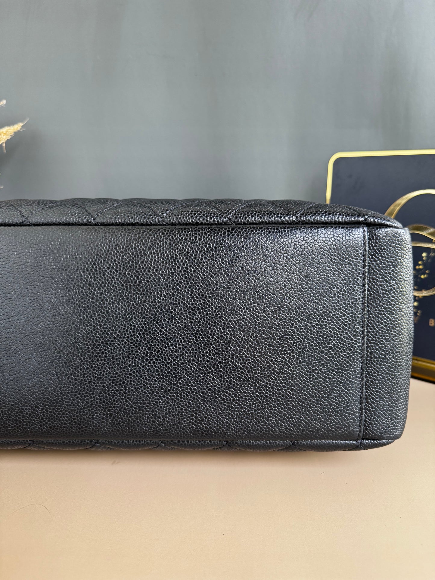 CHANEL GST BLACK