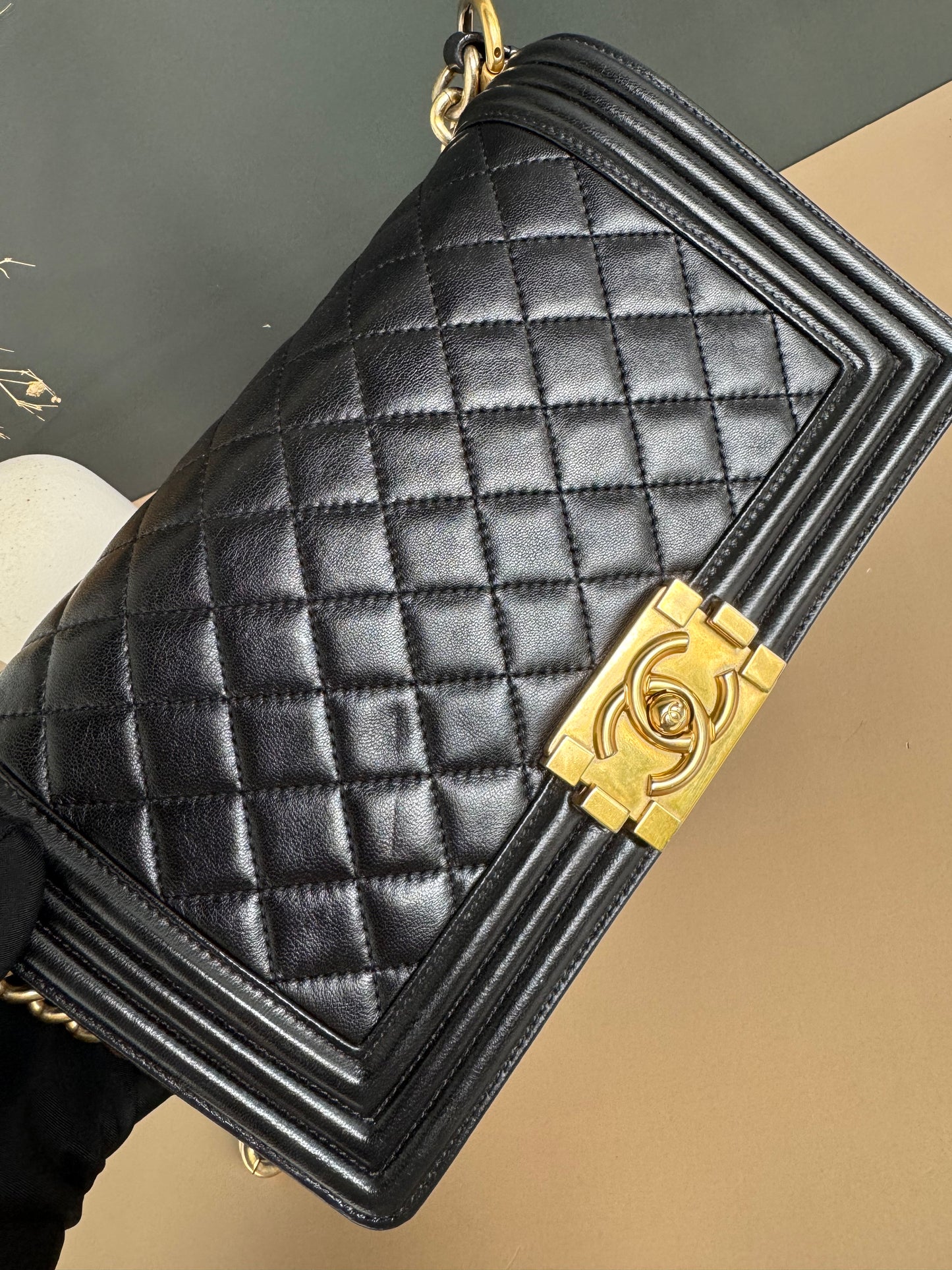 CHANEL LE BOY OLD MEDIUM