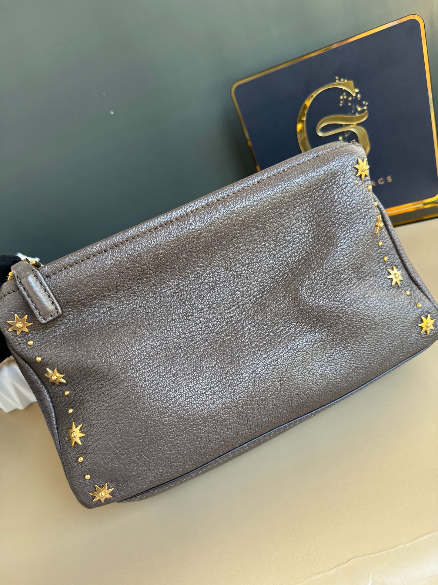 GIVENCHY SMALL PANDORA