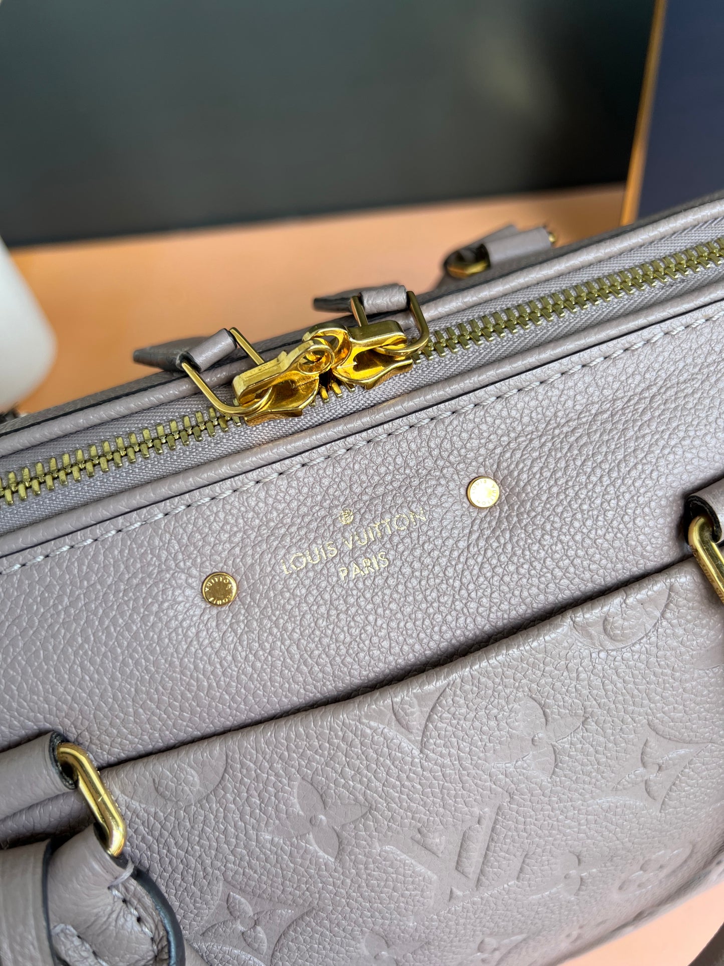 LOUIS VUITTON SPEEDY BANDOULIERE 25
