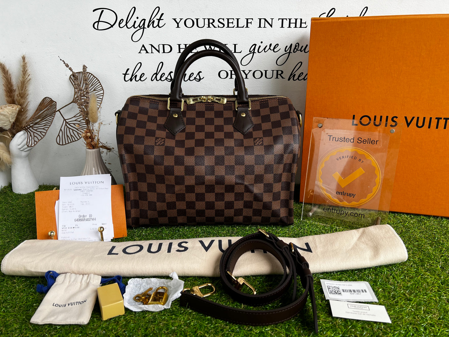 LOUIS VUITTON SPEEDY BANDOULIERE 30
