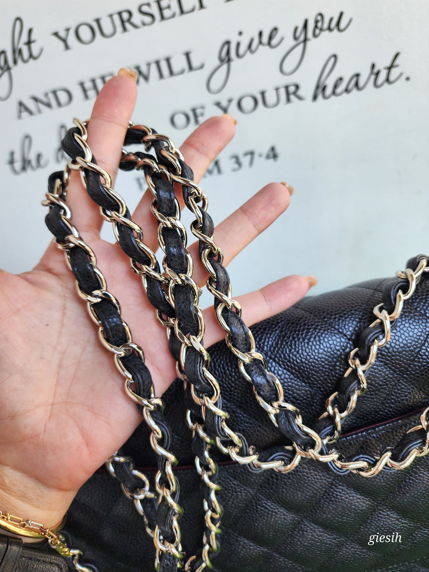 Chanel Classic Jumbo Flap
