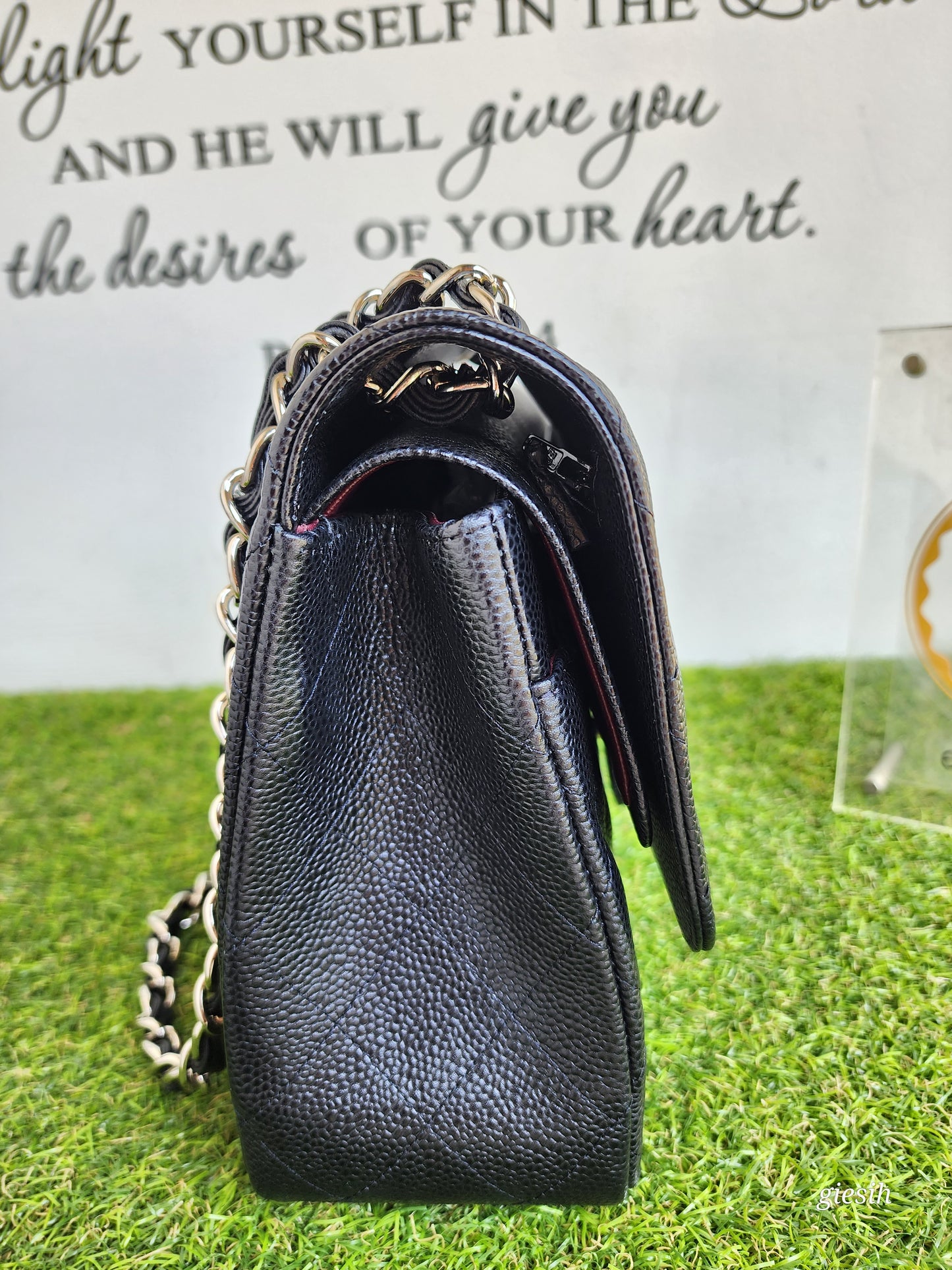 Chanel Classic Jumbo Flap