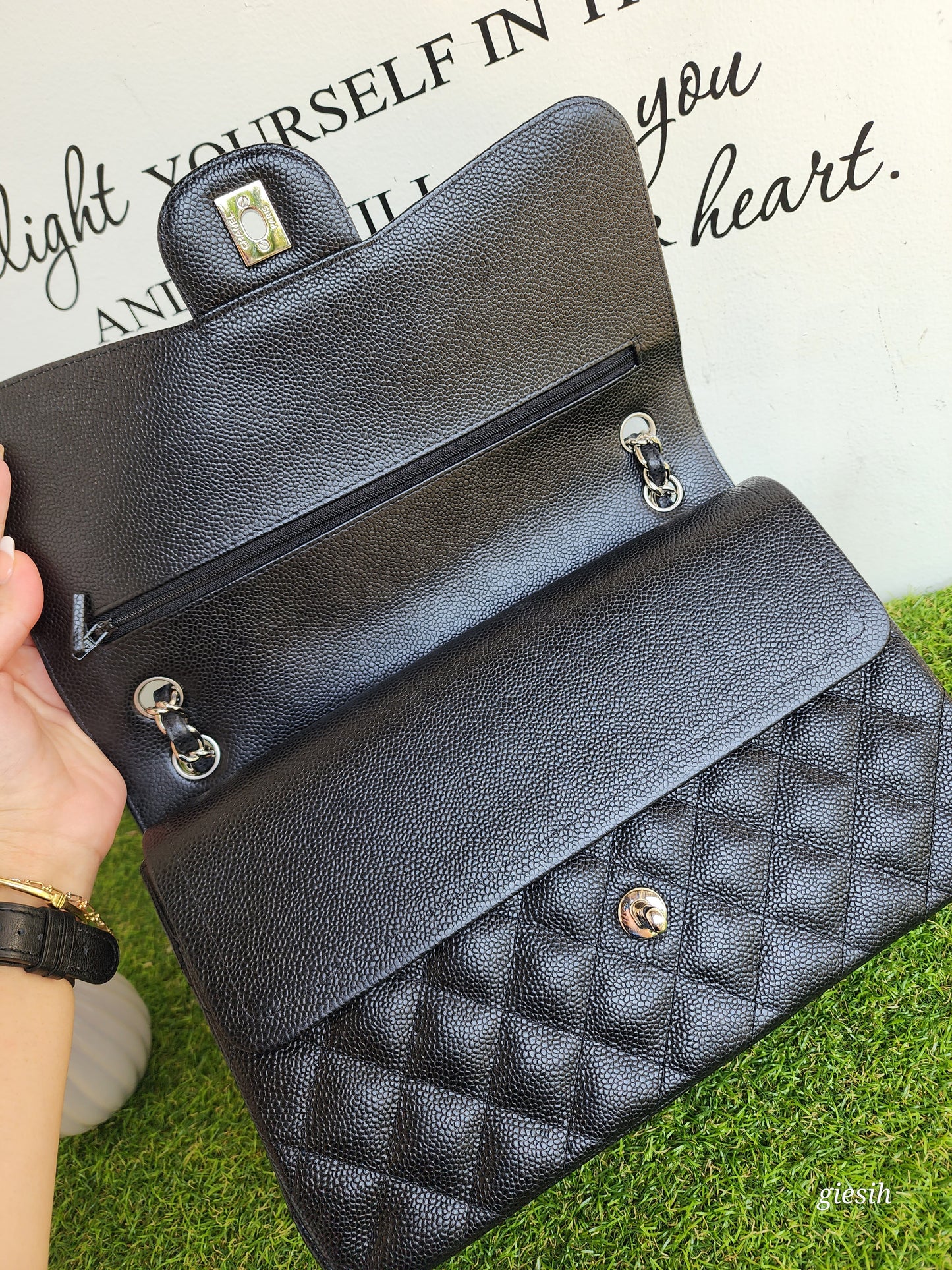 Chanel Classic Jumbo Flap