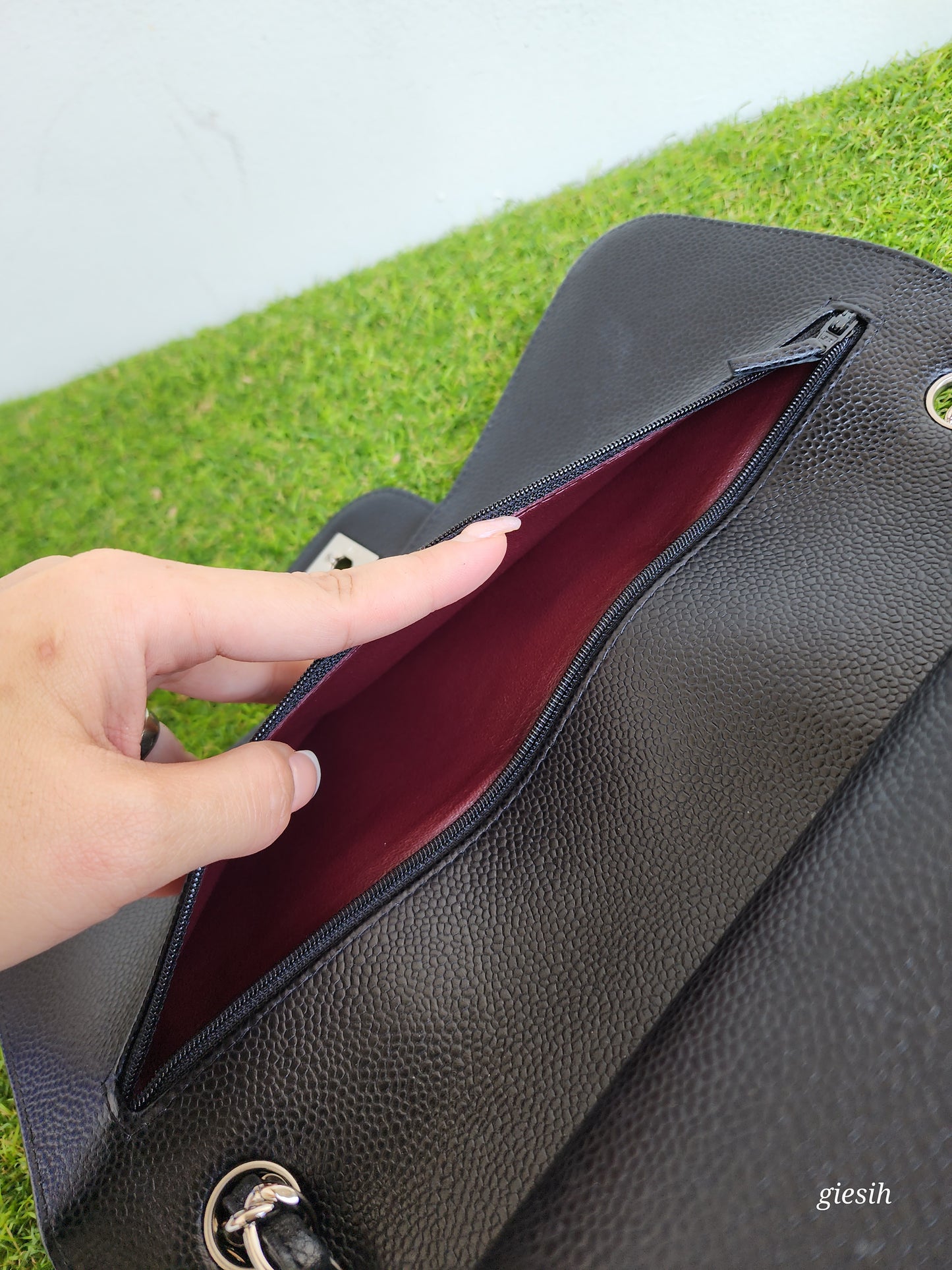 Chanel Classic Jumbo Flap