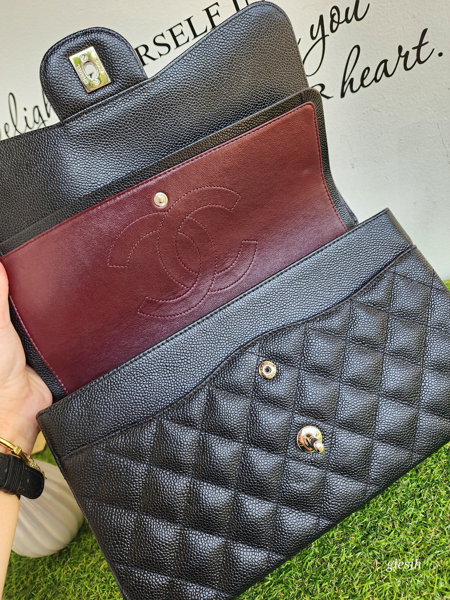 Chanel Classic Jumbo Flap
