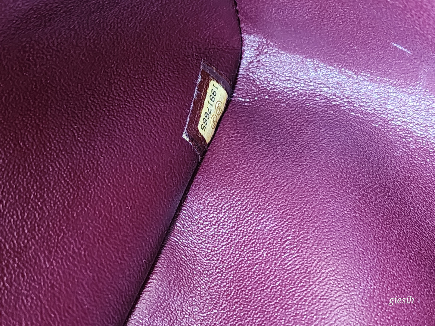 Chanel Classic Jumbo Flap
