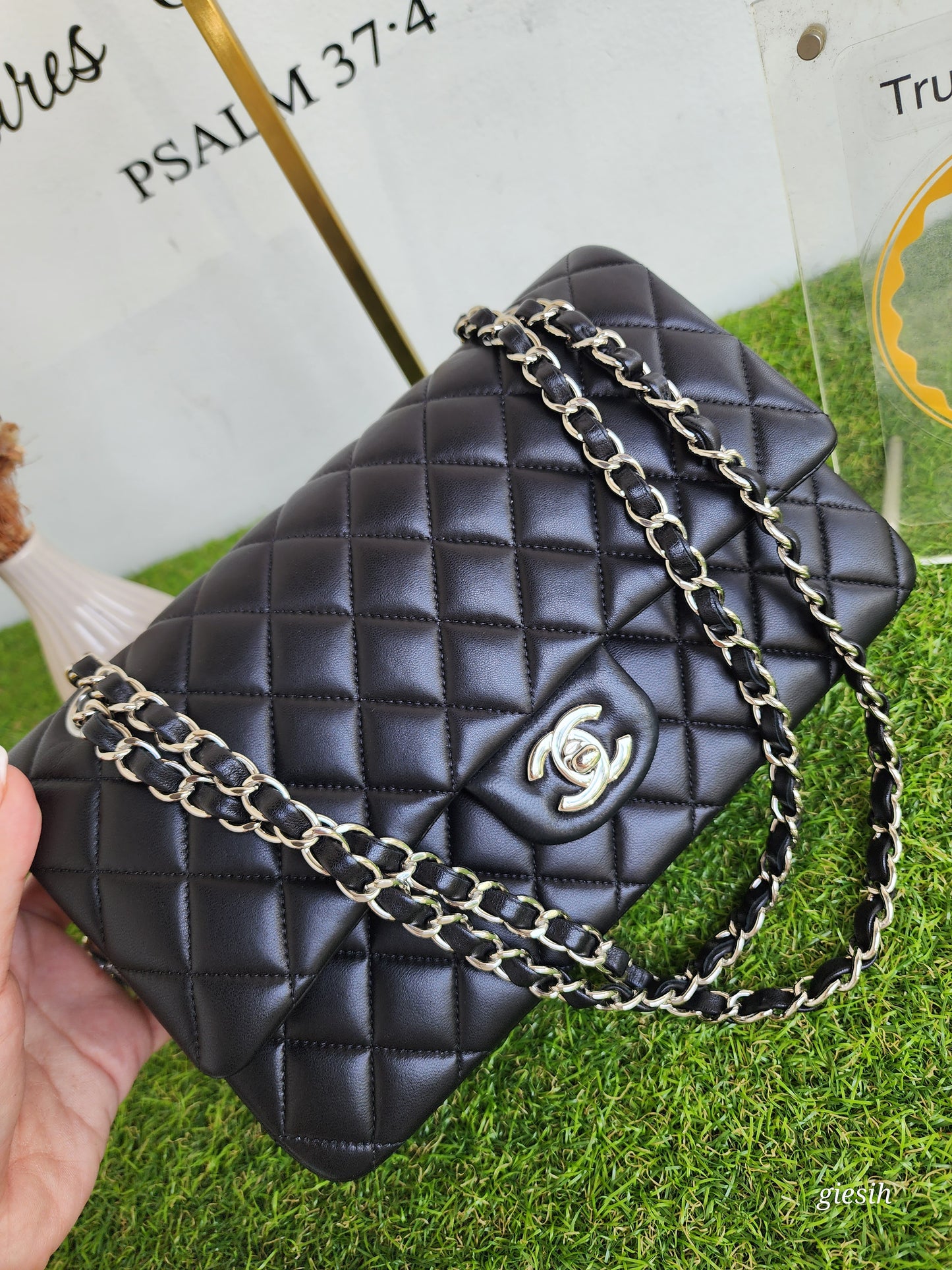 Chanel Classic Medium Flap