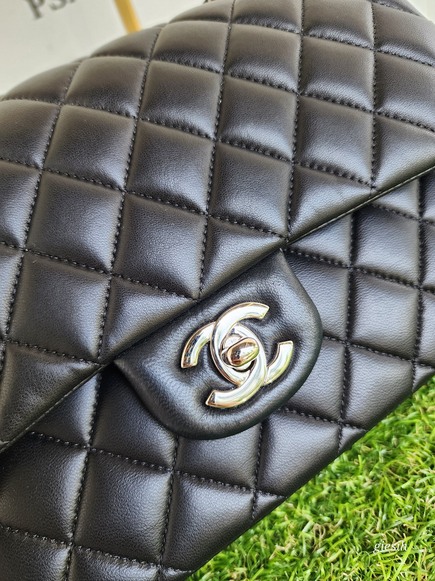 Chanel Classic Medium Flap