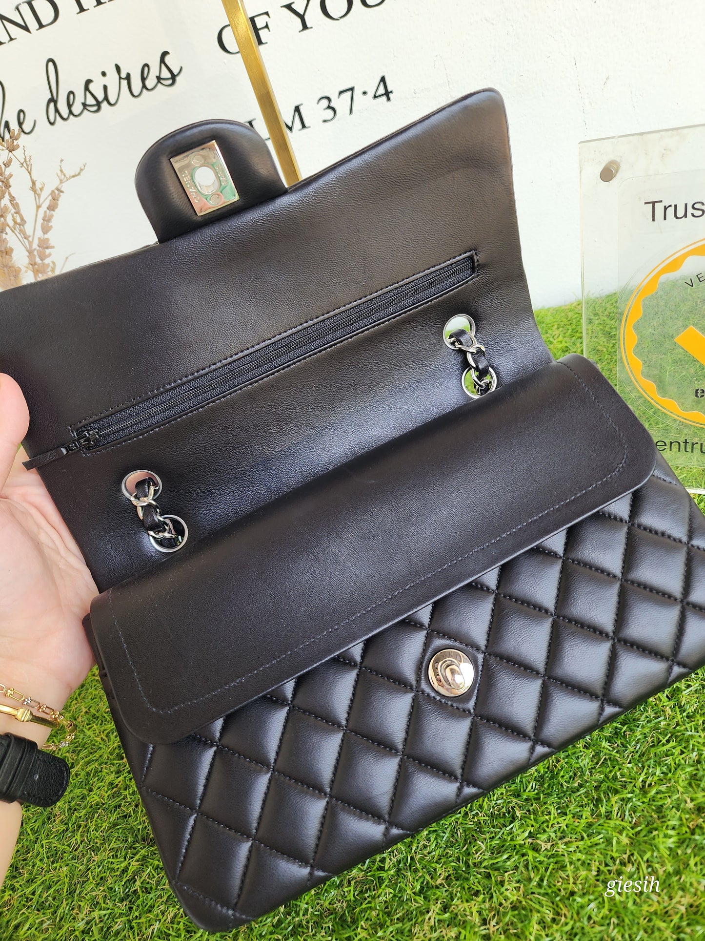 Chanel Classic Medium Flap