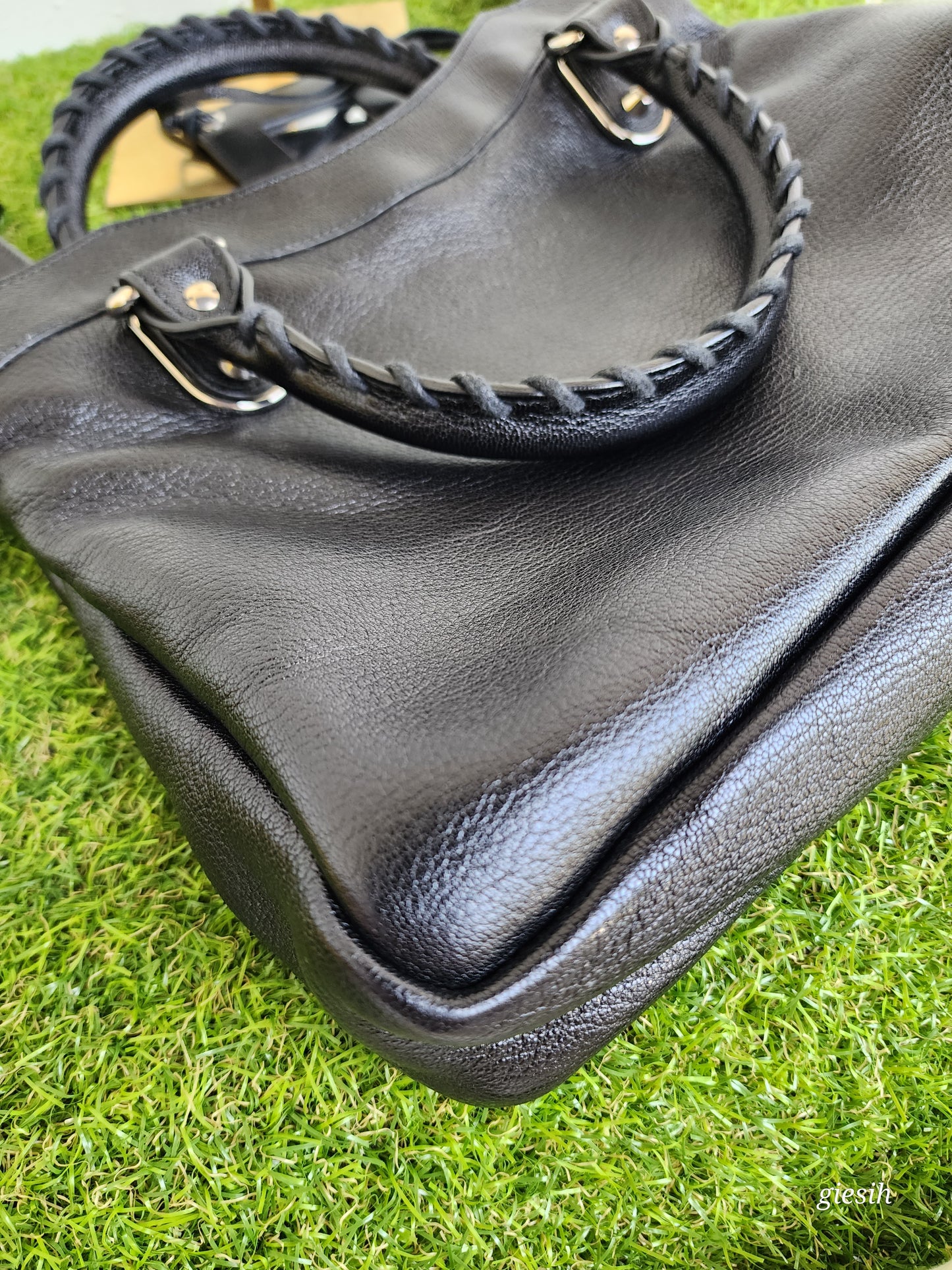 Balenciaga Town Black SHW