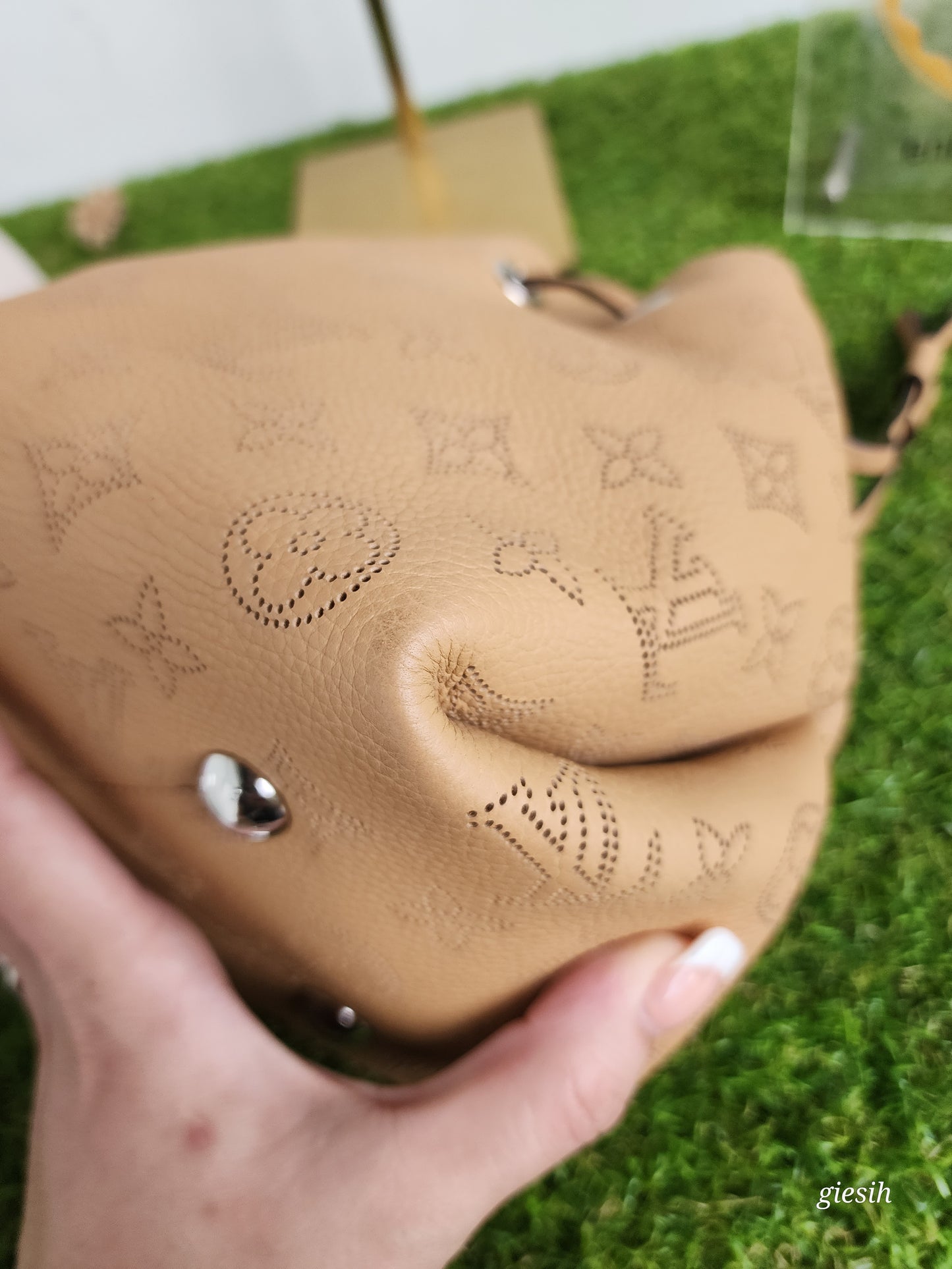 Louis Vuitton Bella Mahina leather