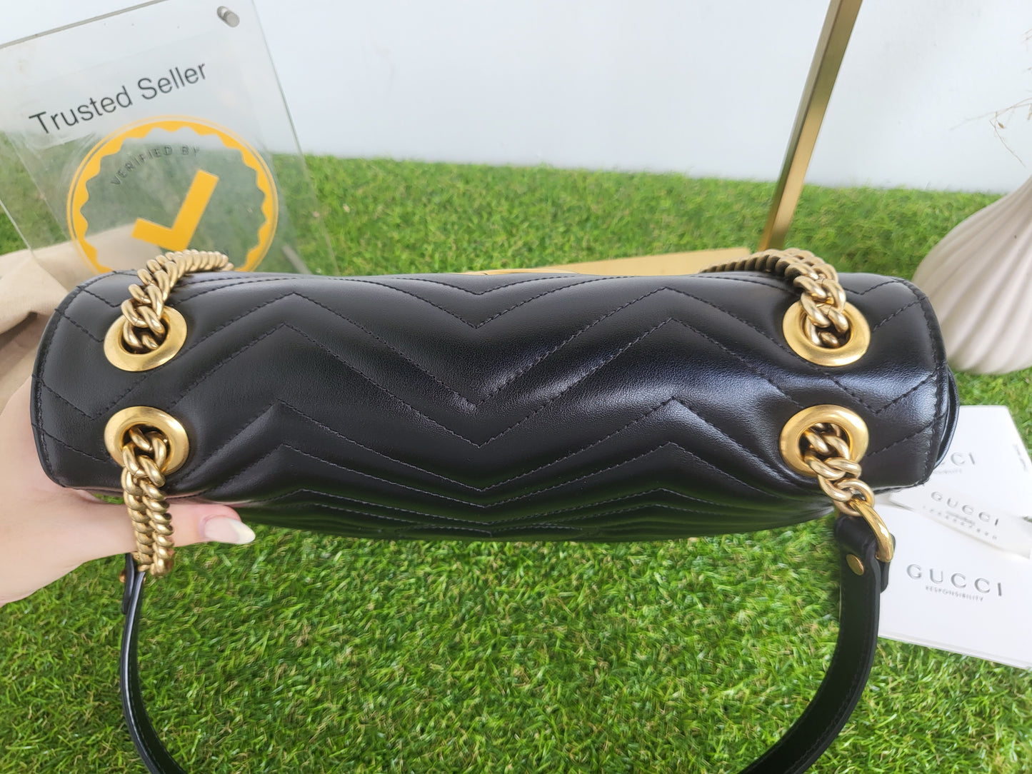 GG Marmont medium shoulder bag