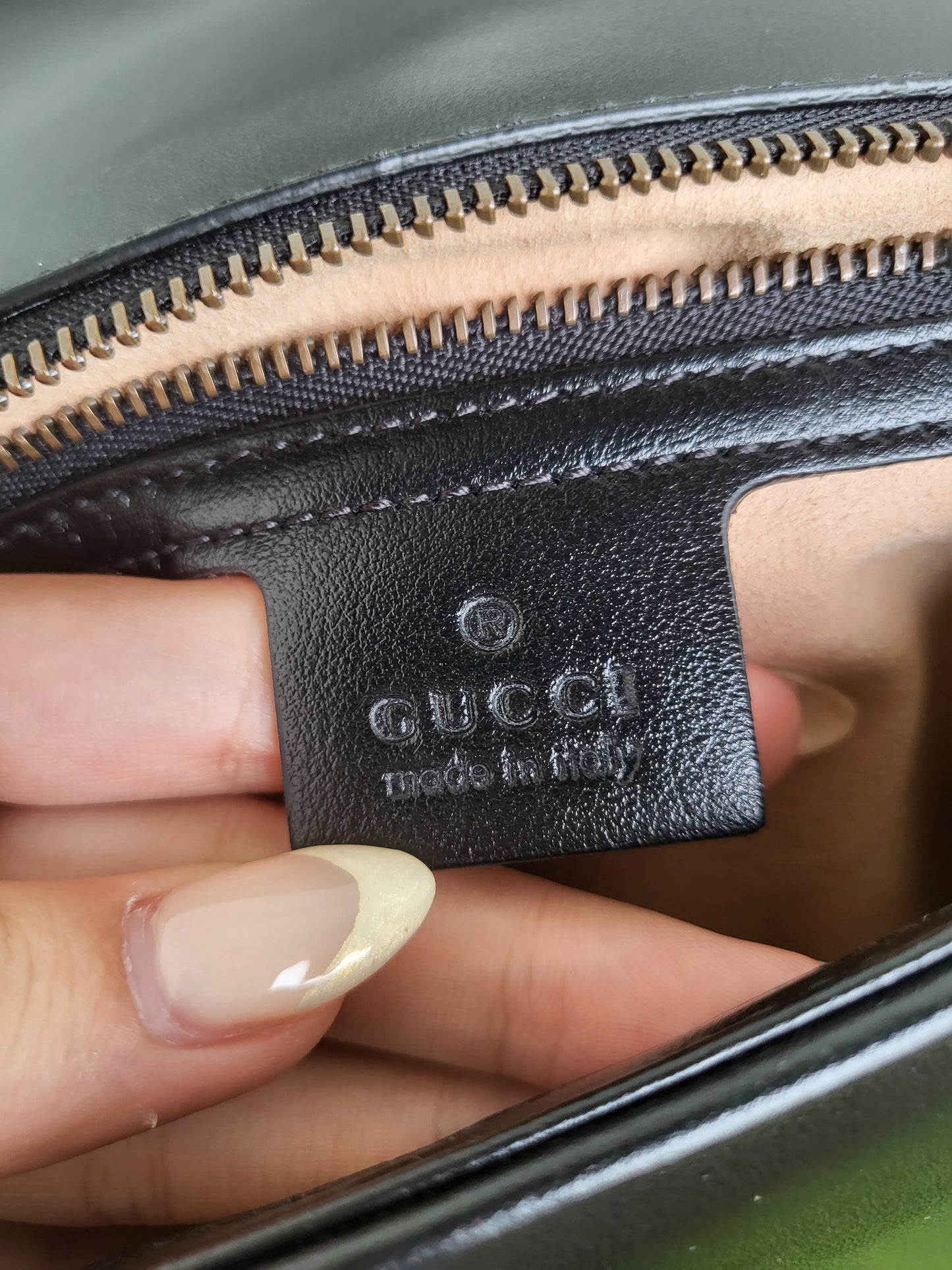 GG Marmont medium shoulder bag
