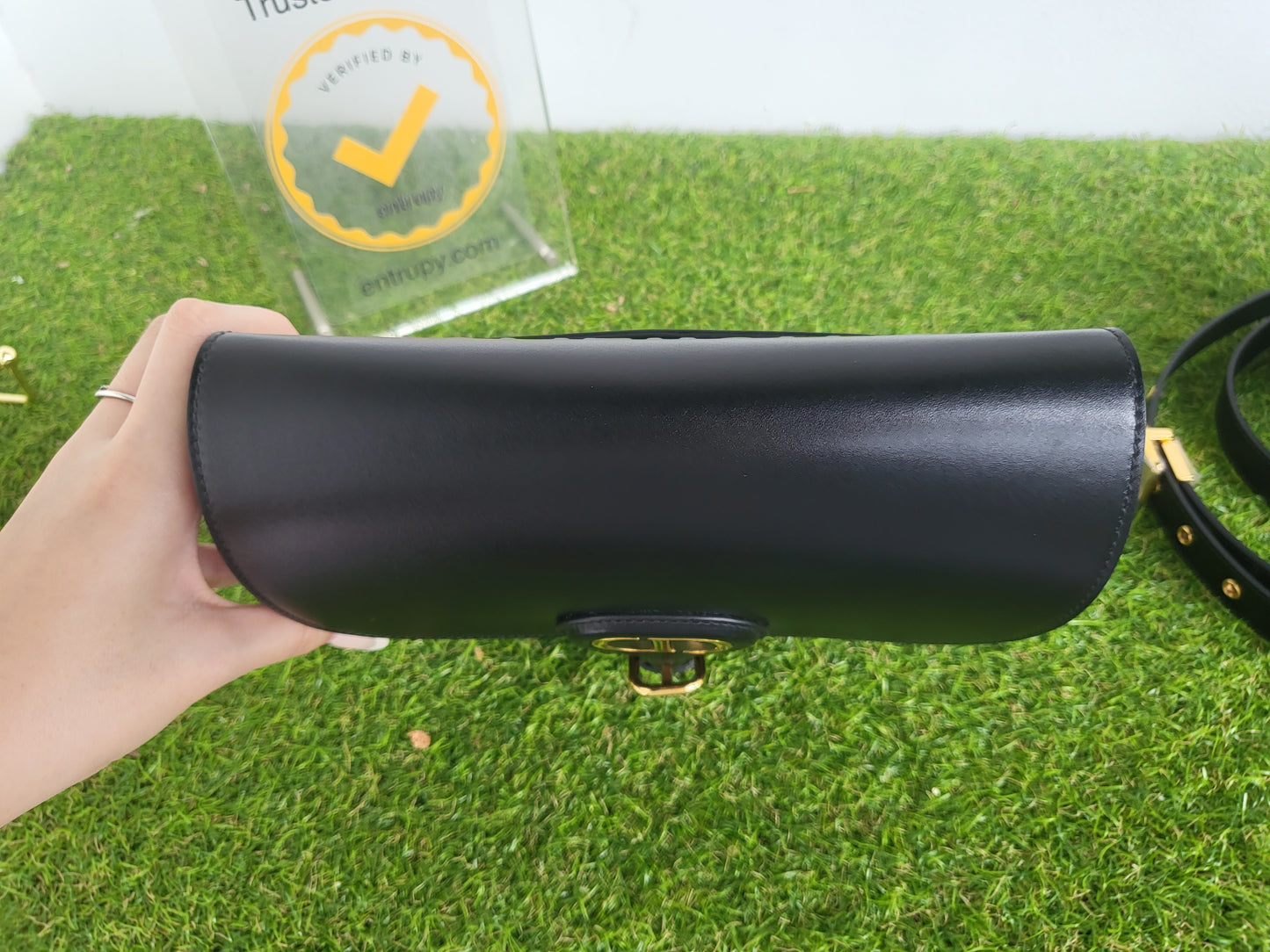 Medium Dior Bobby Bag