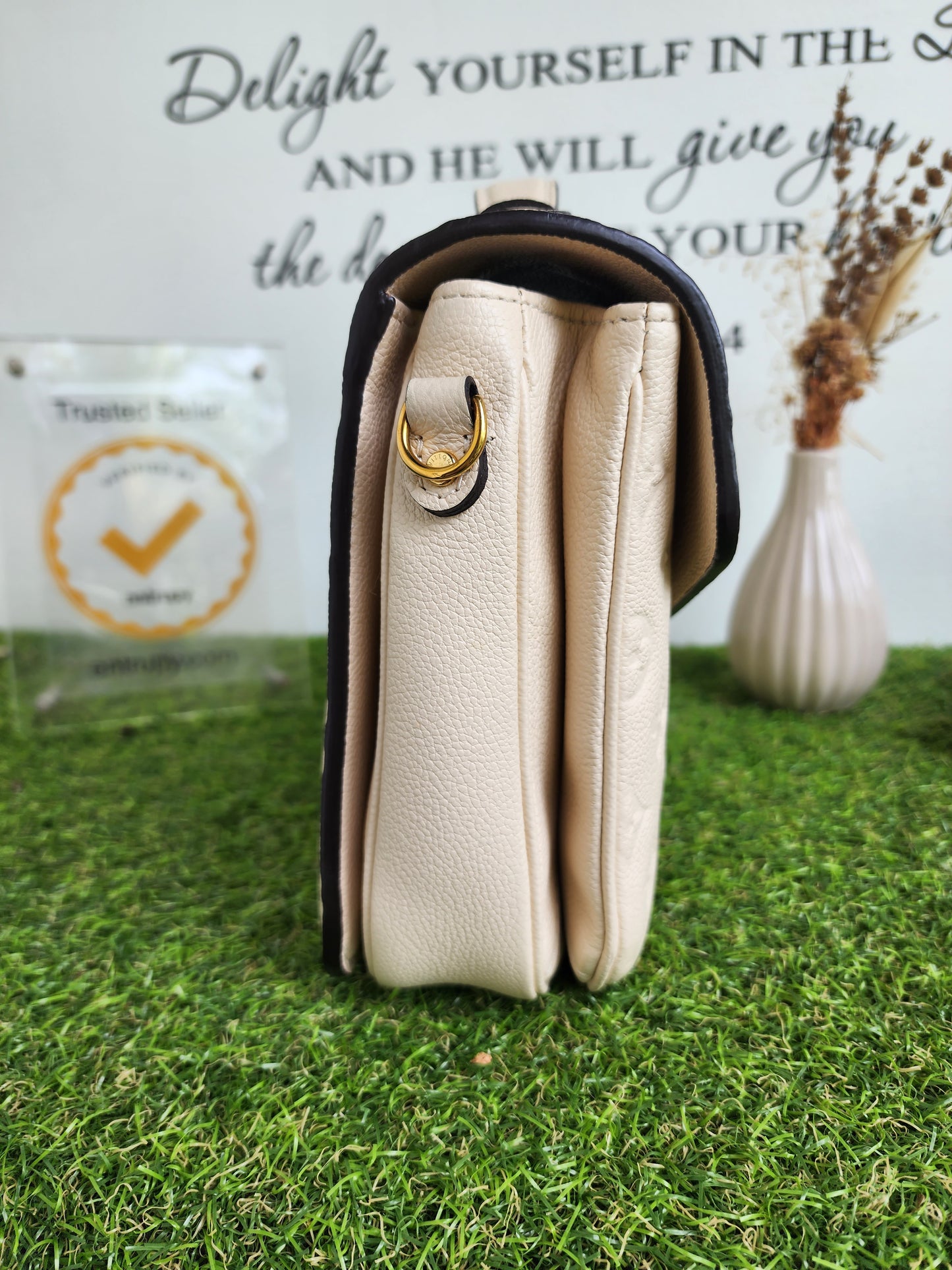 Louis Vuitton Pochette Metis Empreiente