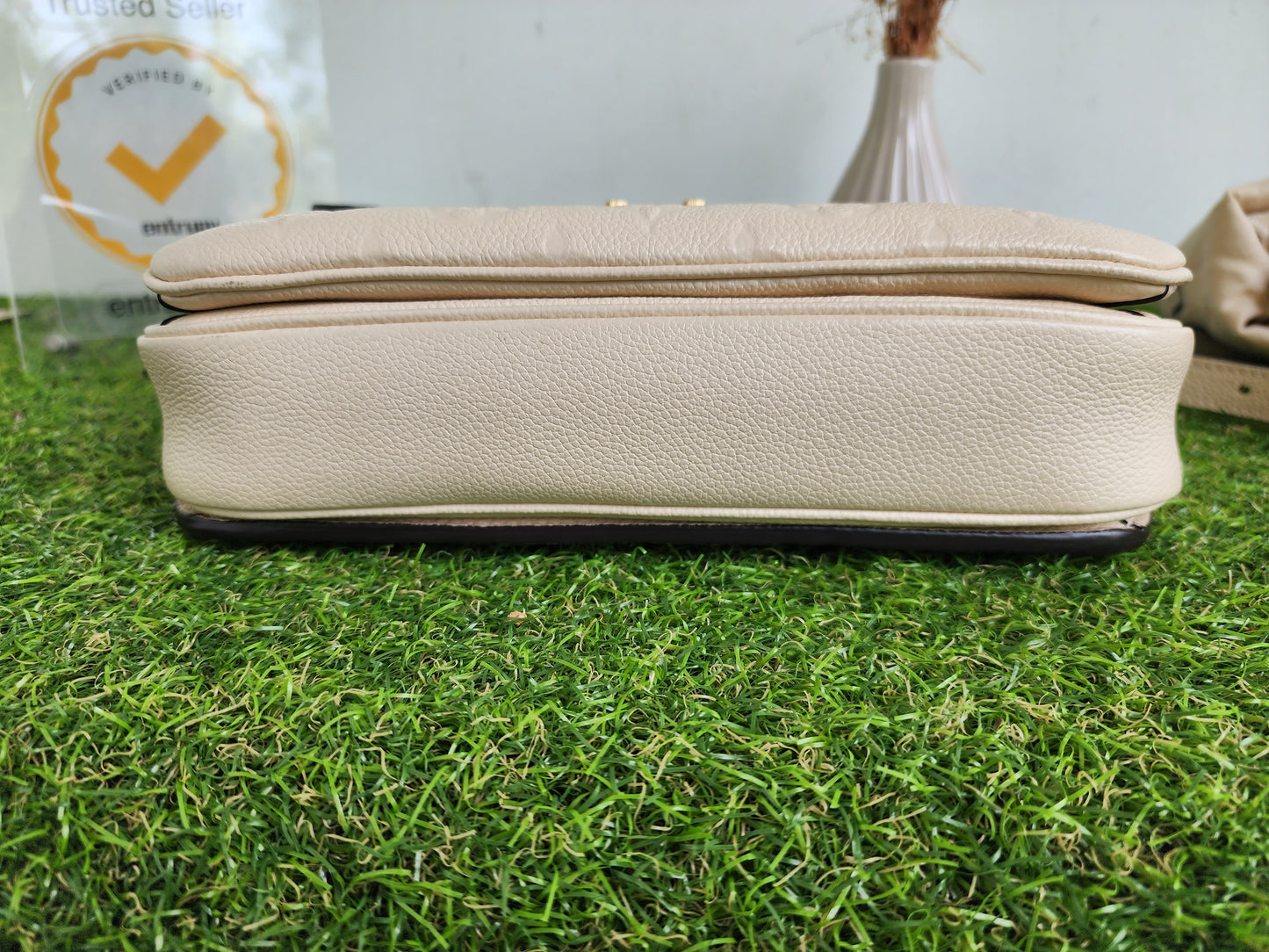 Louis Vuitton Pochette Metis Empreiente