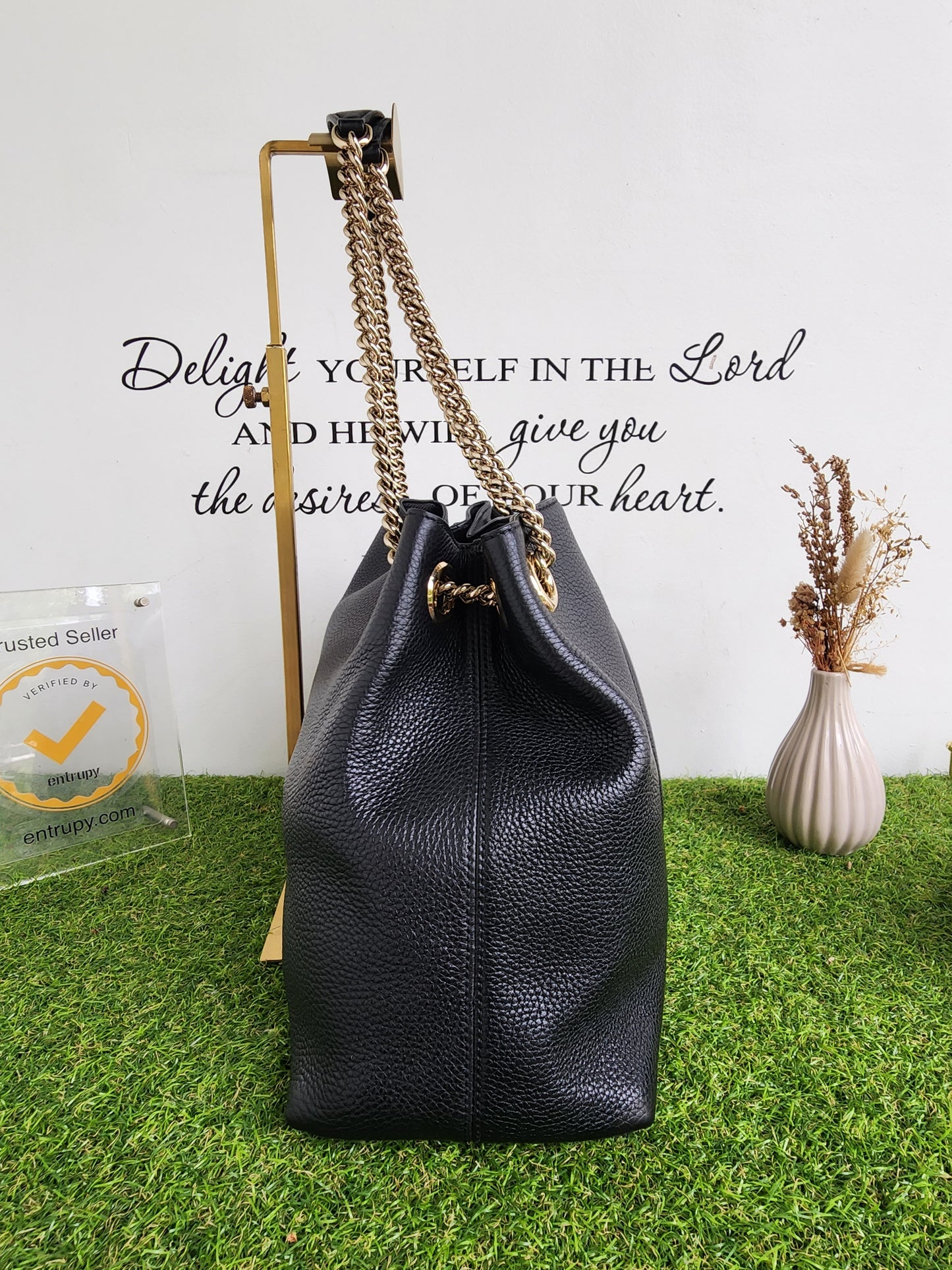 Gucci Soho Medium Black Double Leather Chain Shoulder Bag Tote Black Gold New