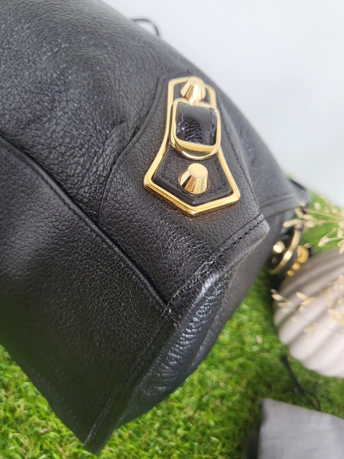 Balenciaga Metallic Edge Medium