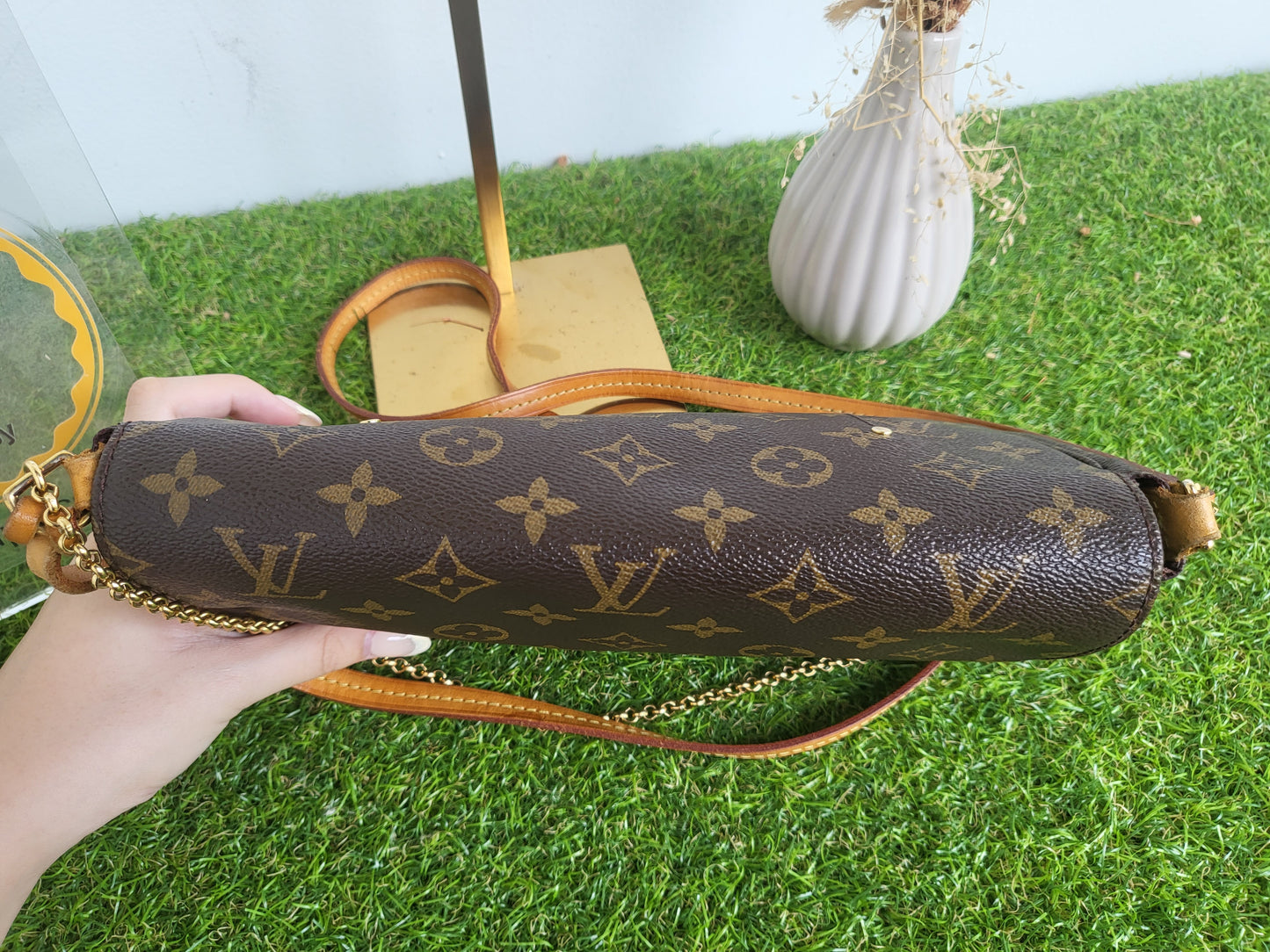 Louis Vuitton Favorite MM