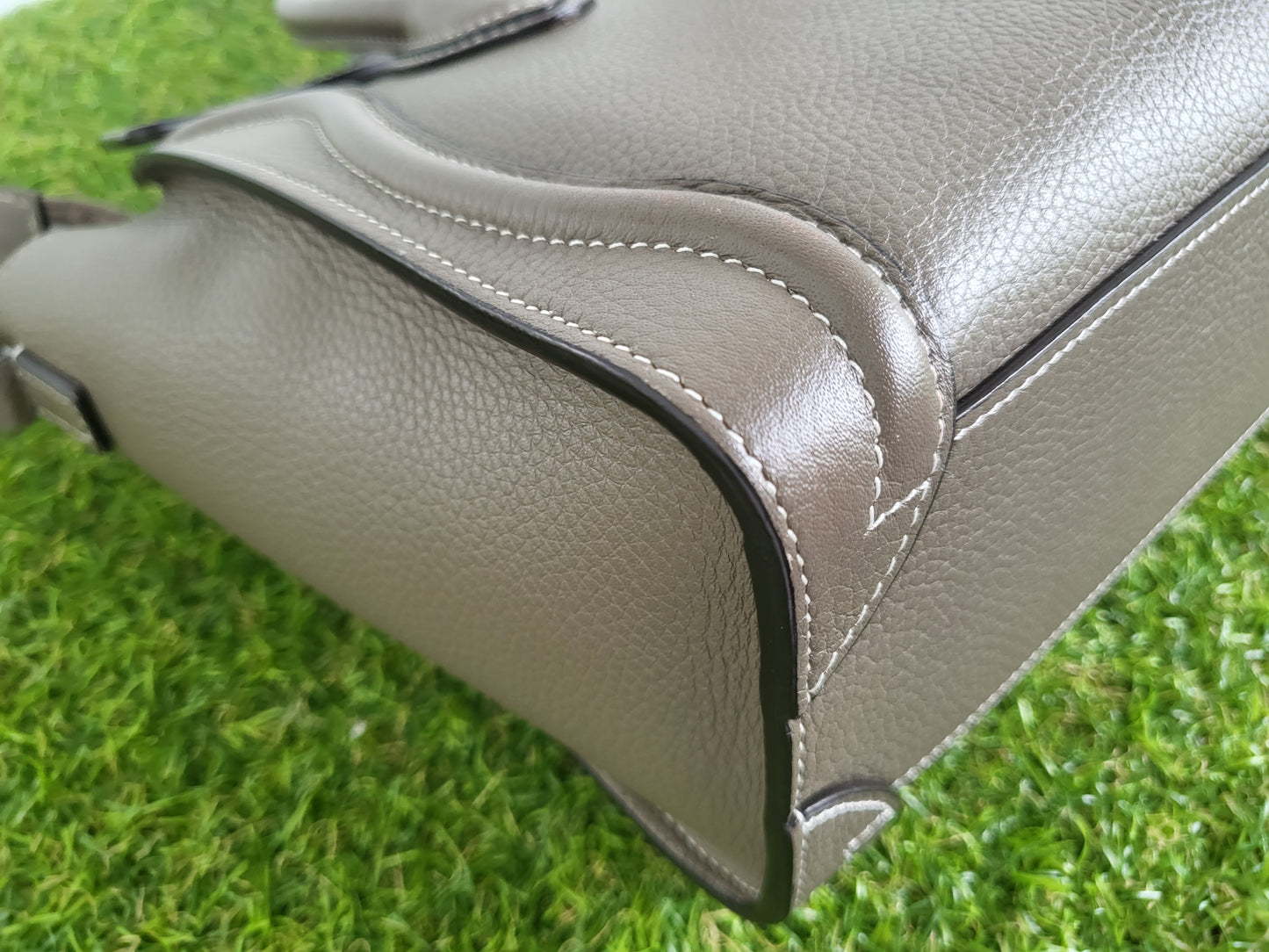 Celine Nano Luggage Souris