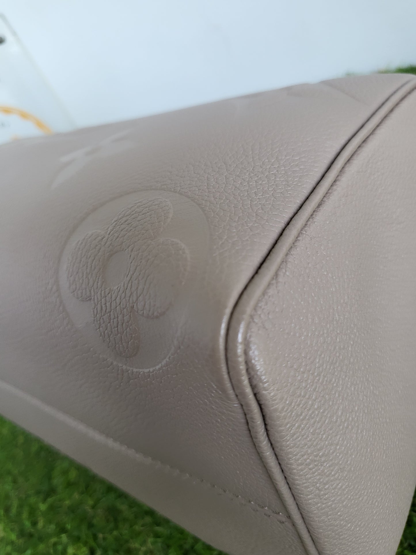Louis Vuitton Bando 25 Empreiente