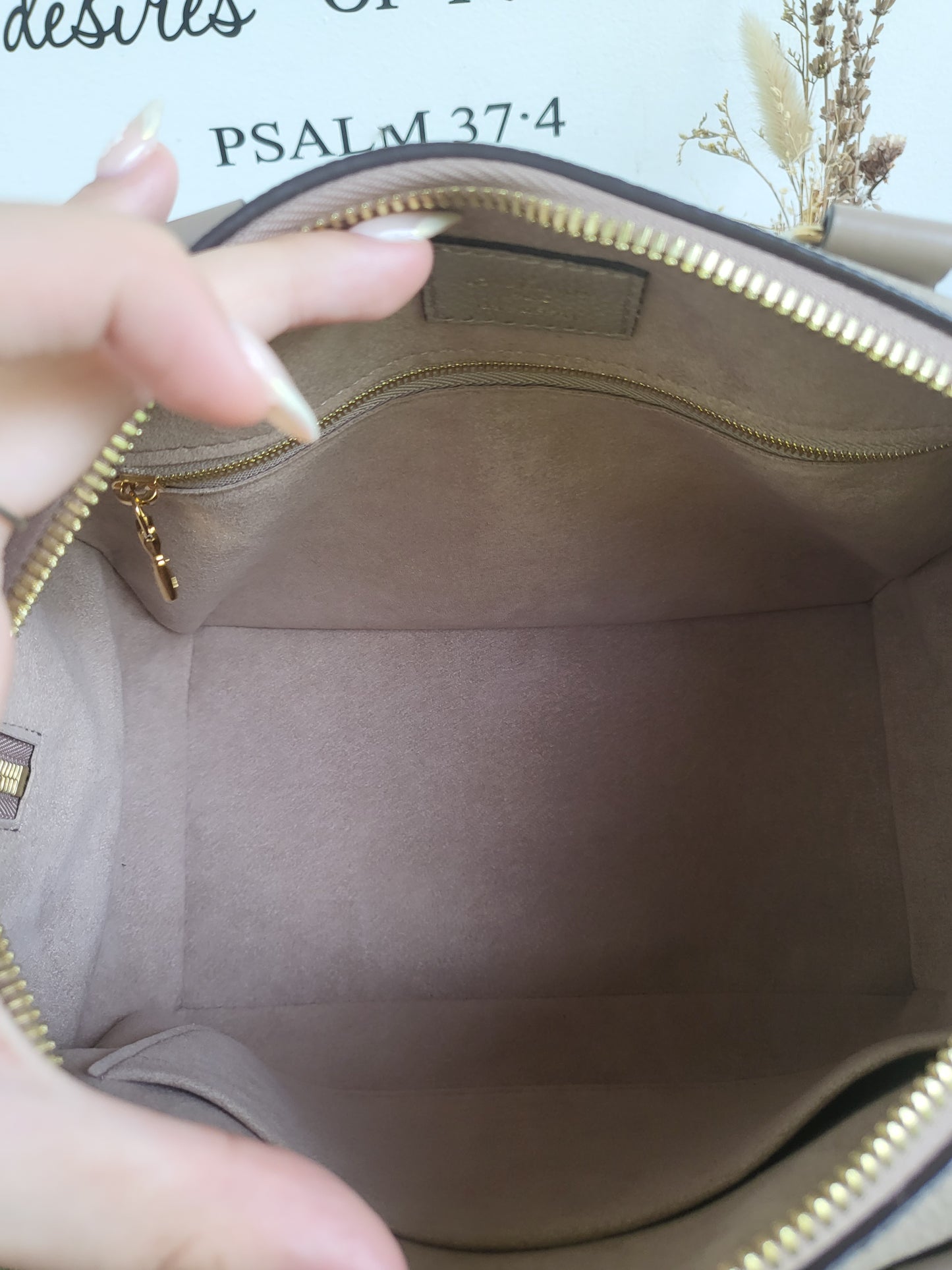 Louis Vuitton Bando 25 Empreiente