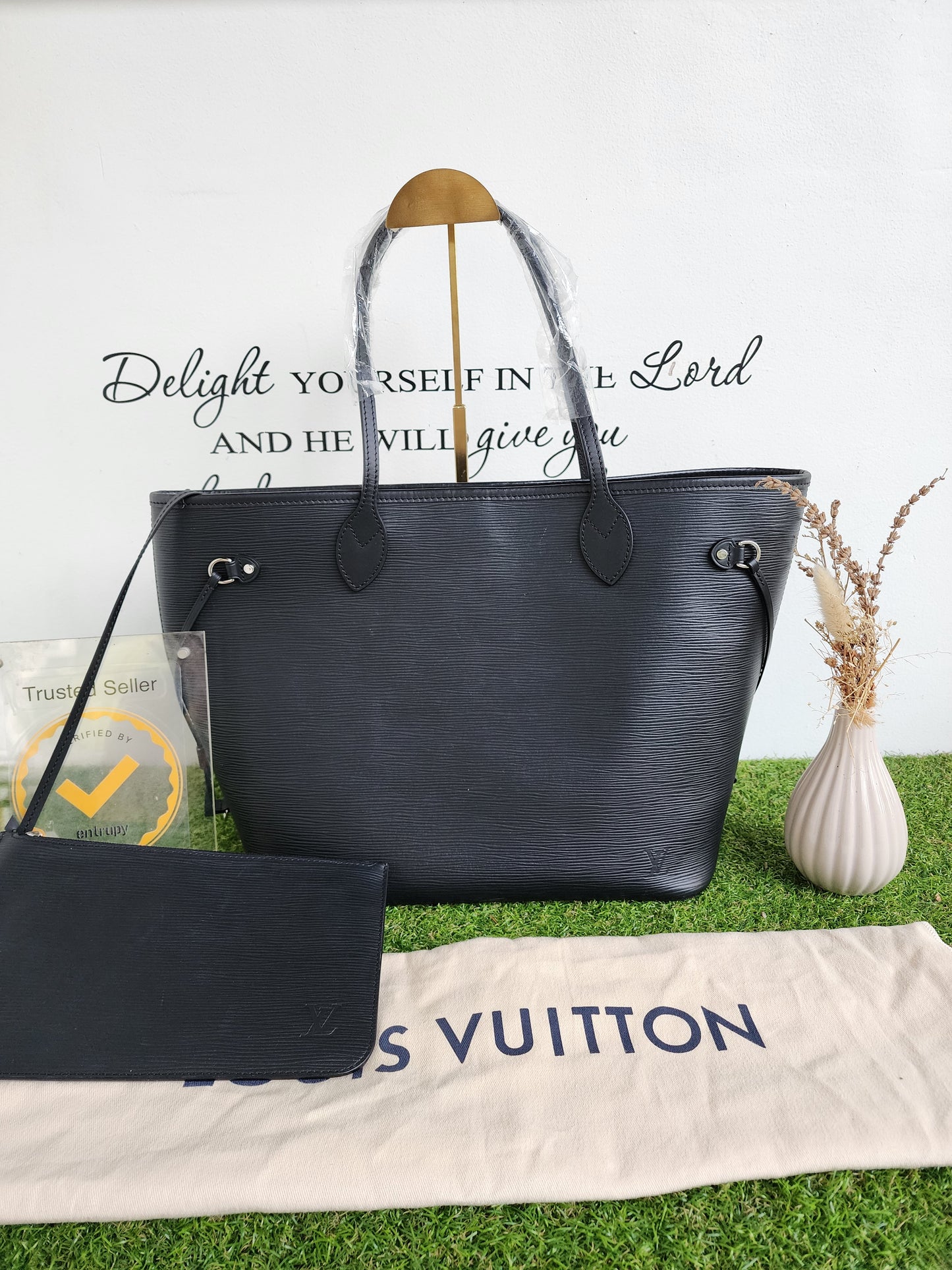 Louis Vuitton Neverfull MM Epi