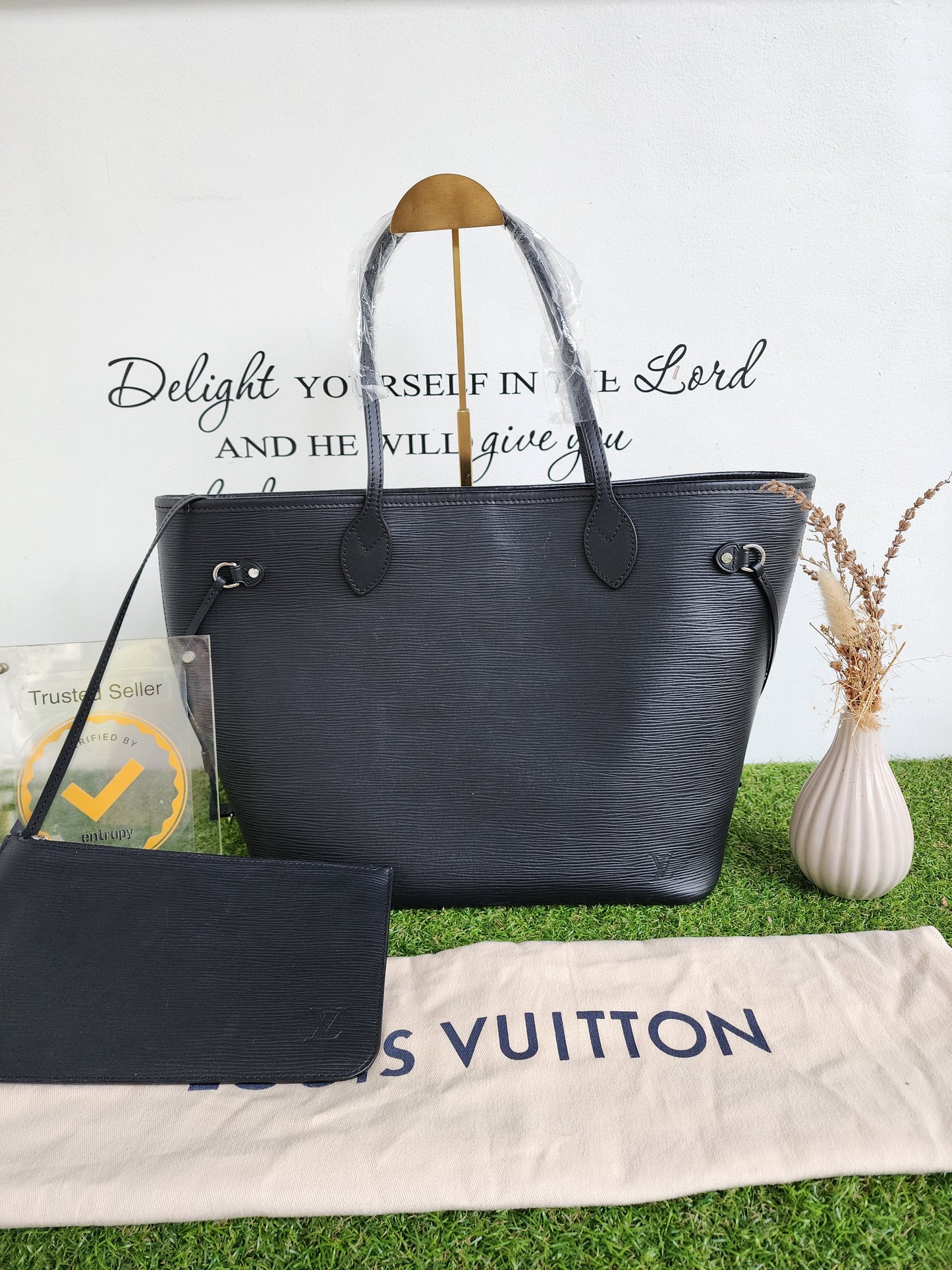 Louis Vuitton Neverfull MM Epi