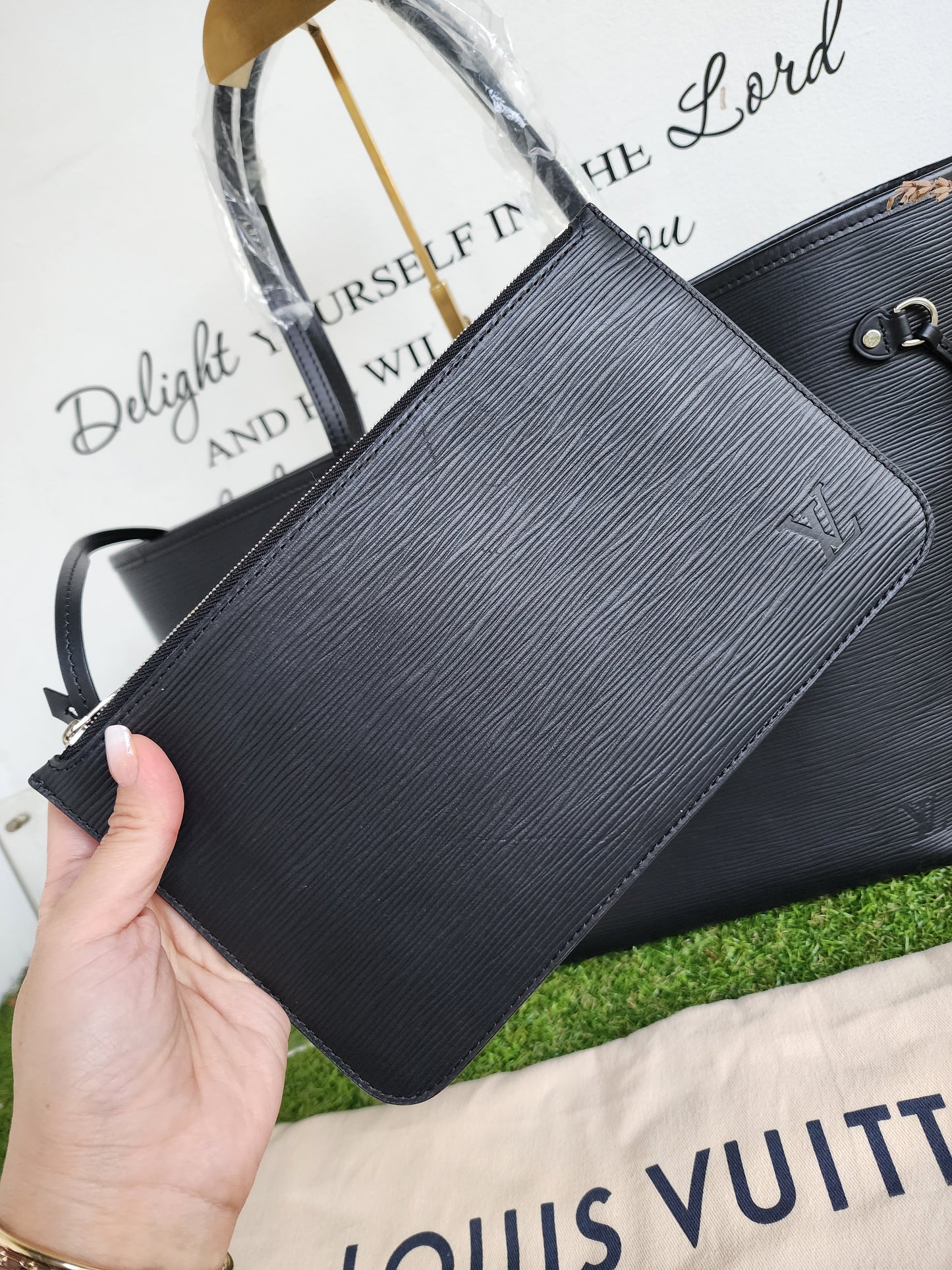 Louis Vuitton Neverfull MM Epi