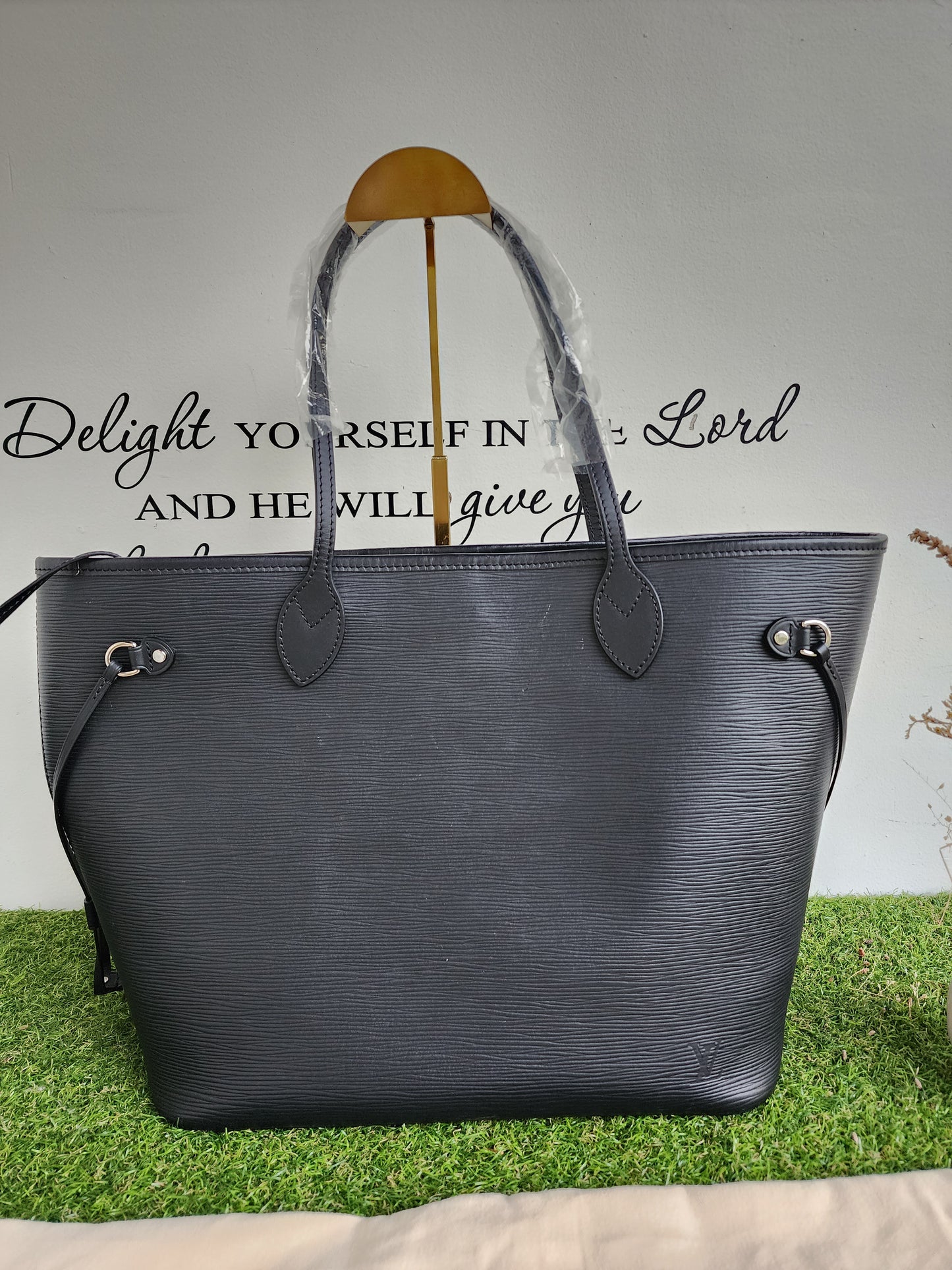 Louis Vuitton Neverfull MM Epi