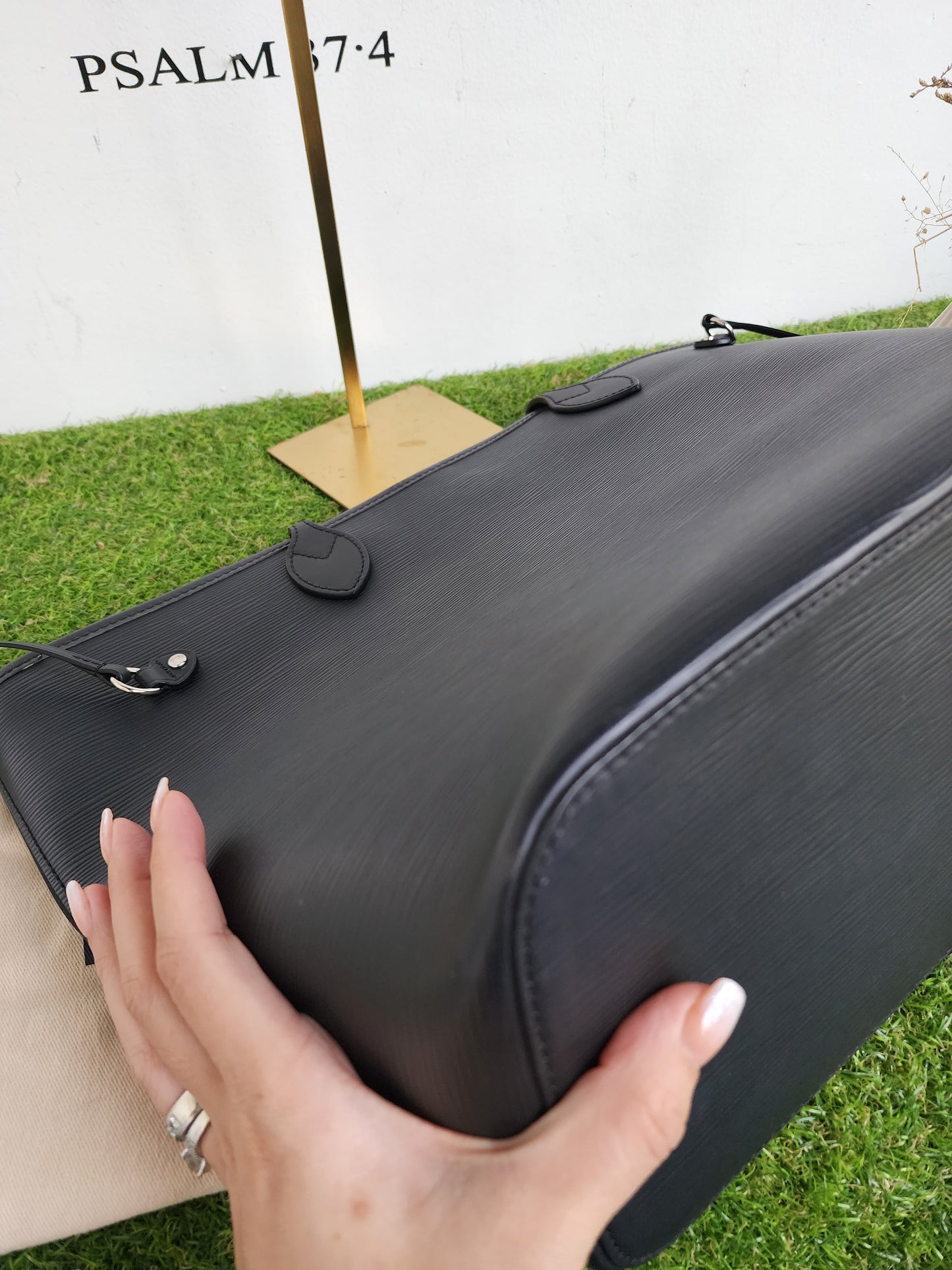 Louis Vuitton Neverfull MM Epi