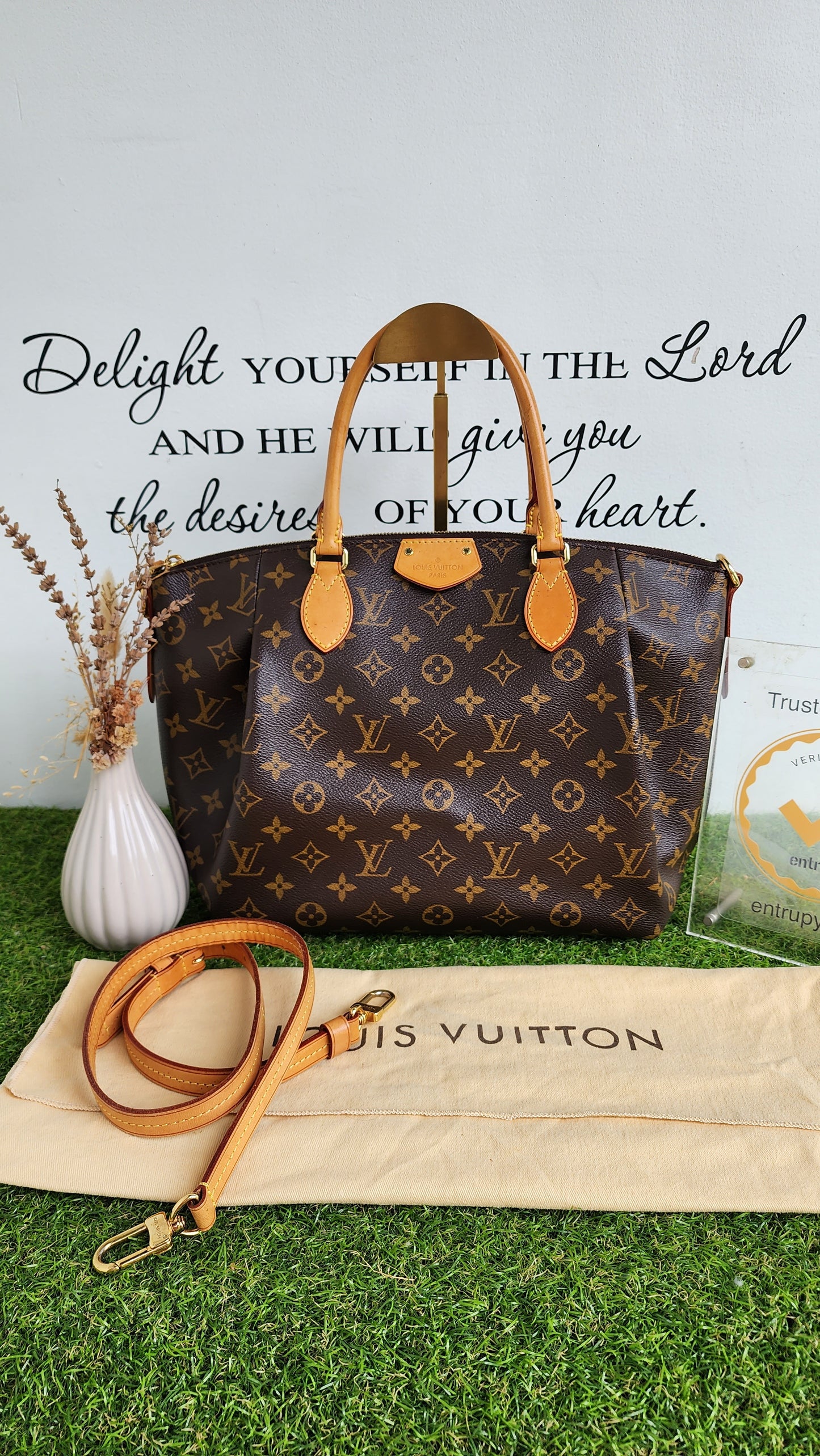 Louis Vuitton Turenne MM