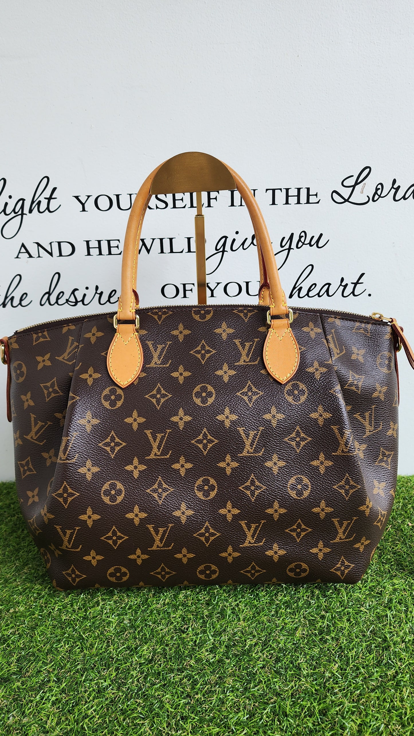 Louis Vuitton Turenne MM