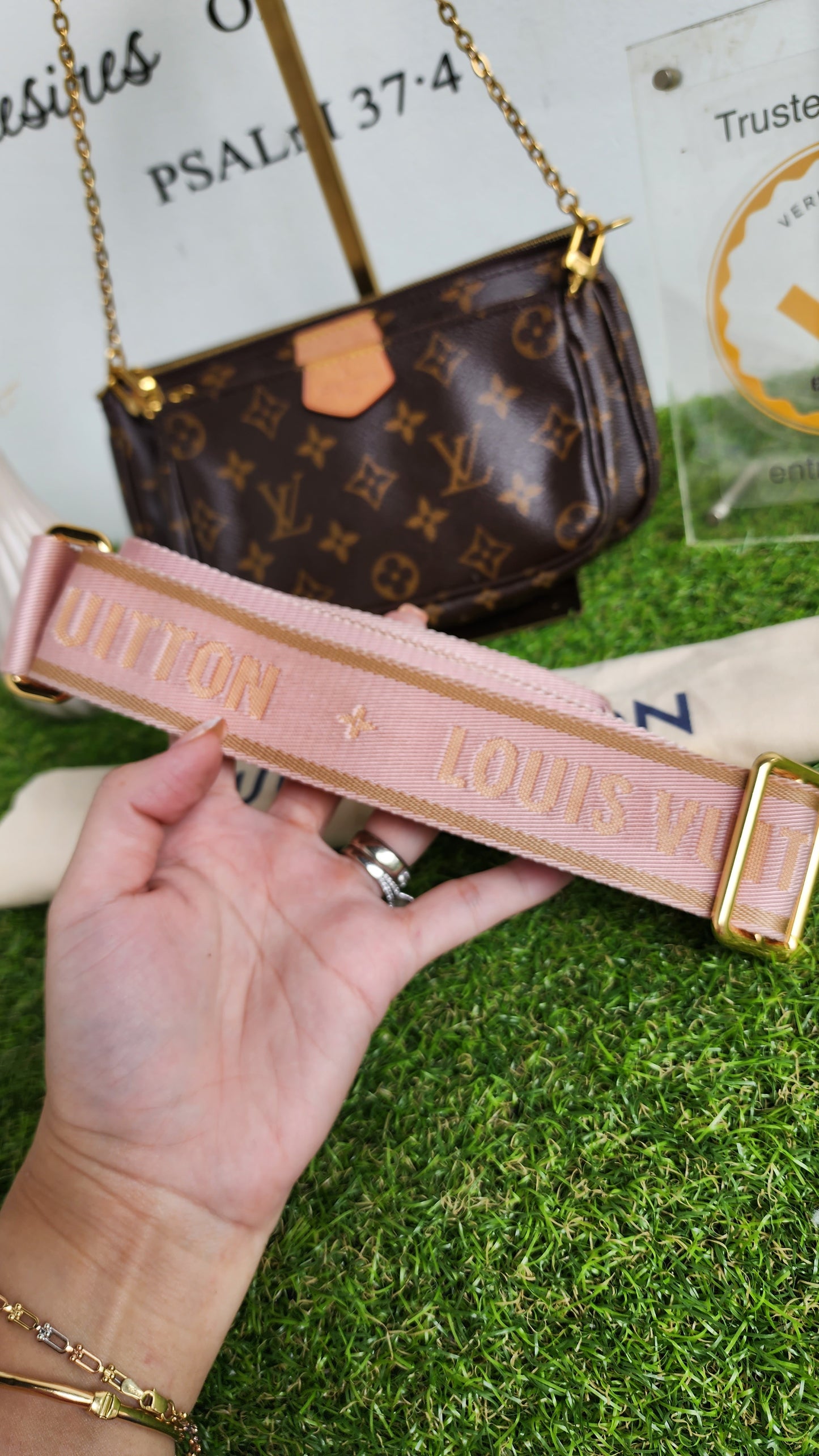 Louis Vuitton Multi Pochette