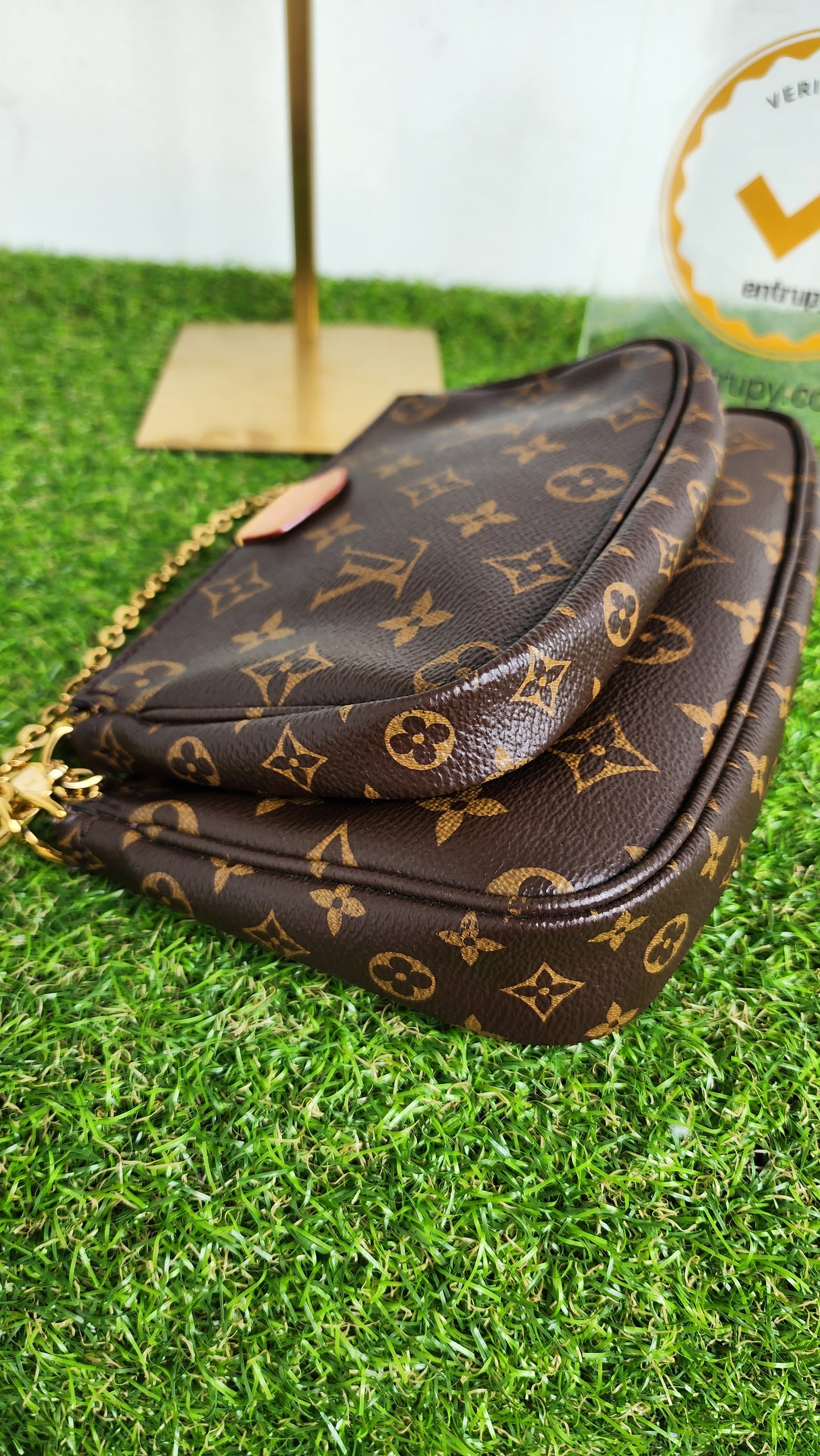 Louis Vuitton Multi Pochette