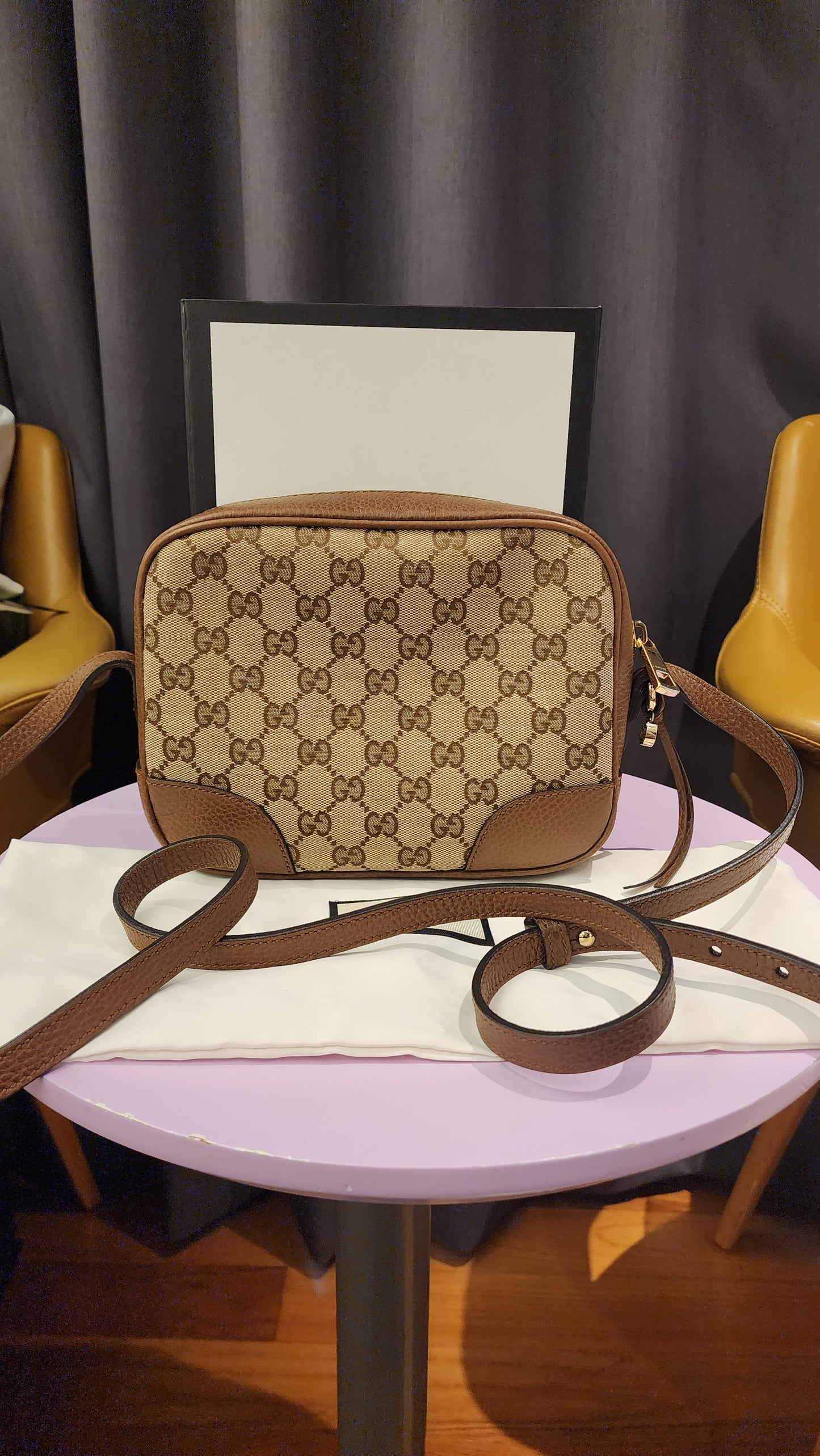 IN TRANSIT - GUCCI BREE CAMERA BAG