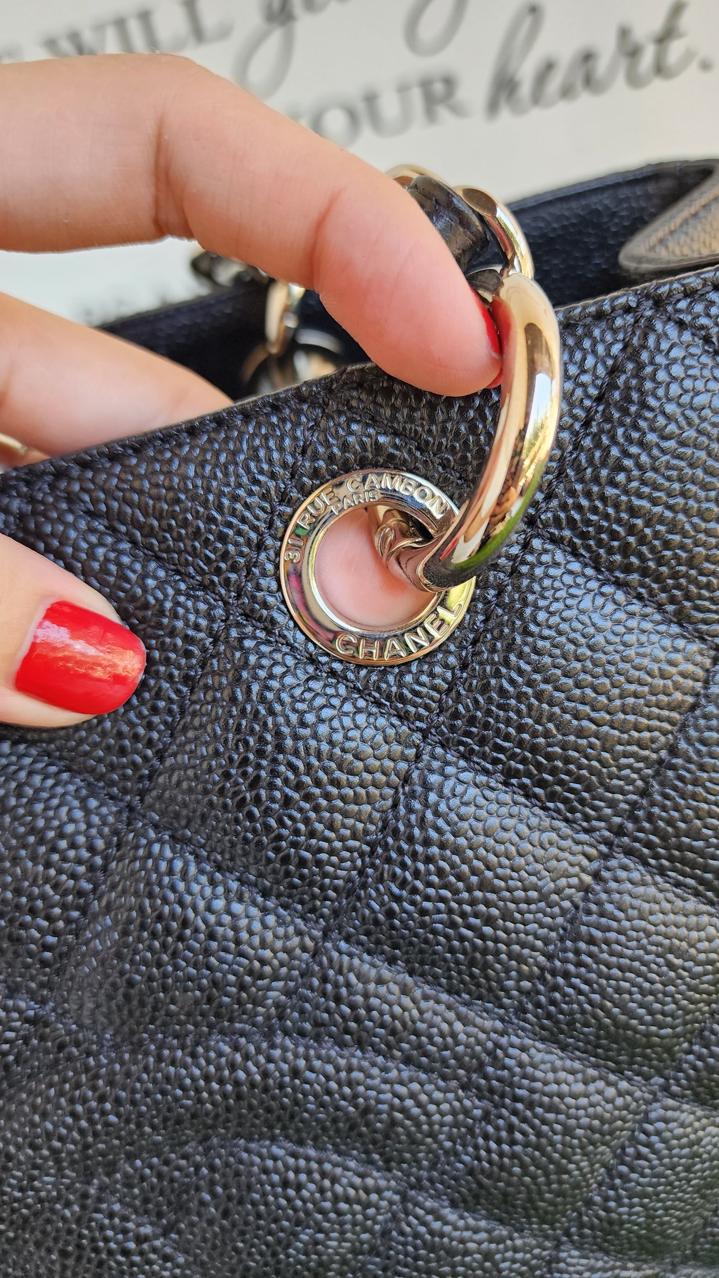 CHANEL GST BLACK SHW