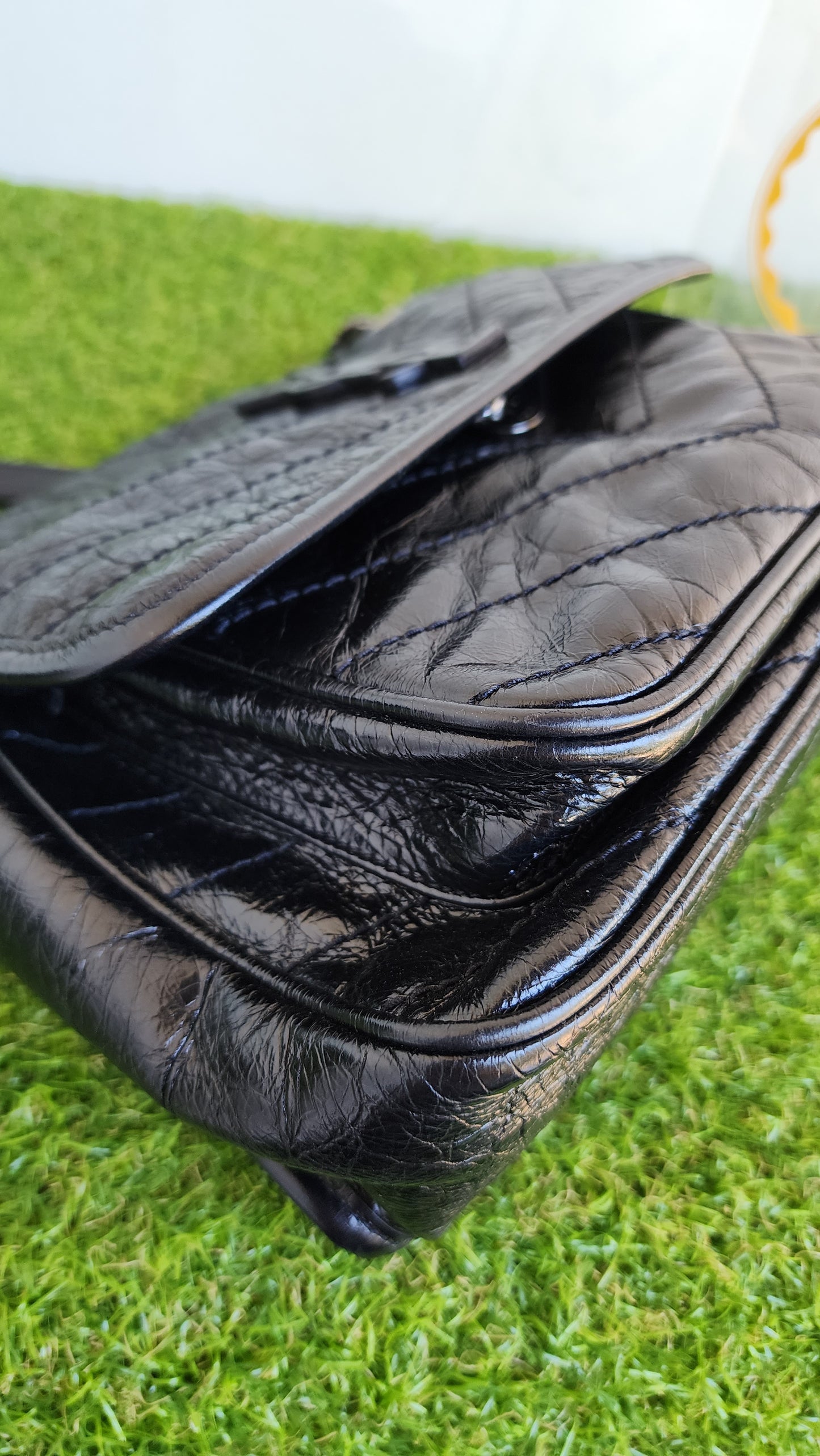 YSL NIKI MEDIUM BLACK