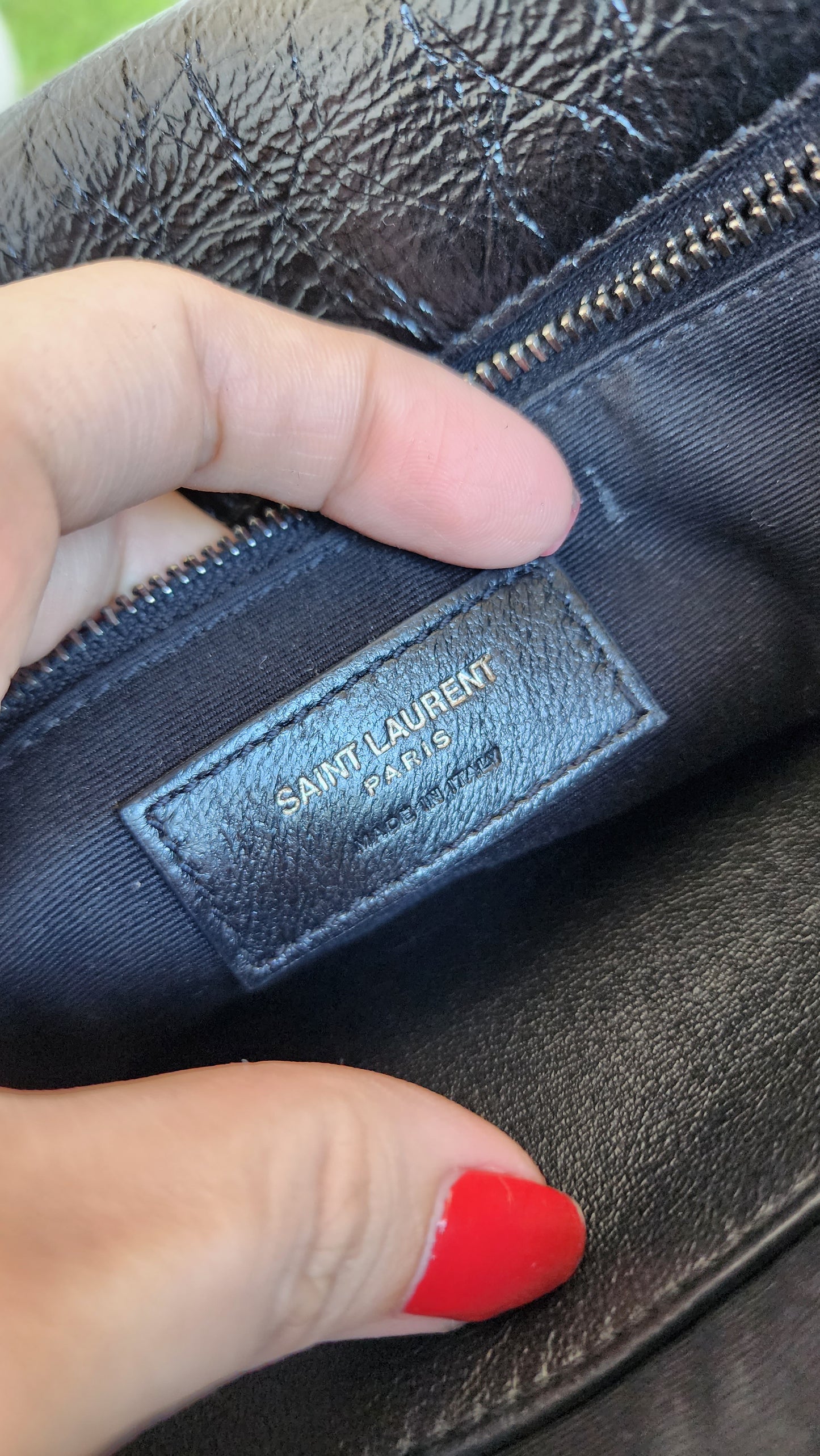 YSL NIKI MEDIUM BLACK