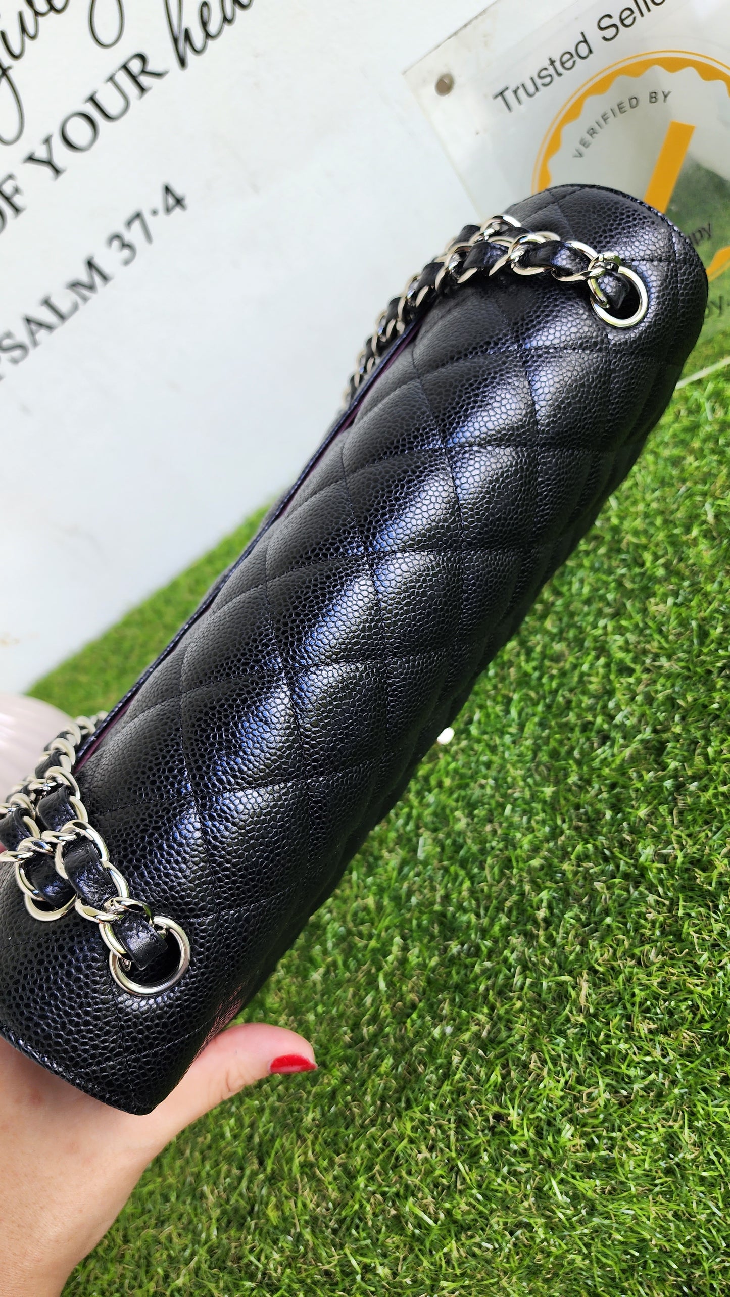 CHANEL JUMBO DOUBLE FLAP