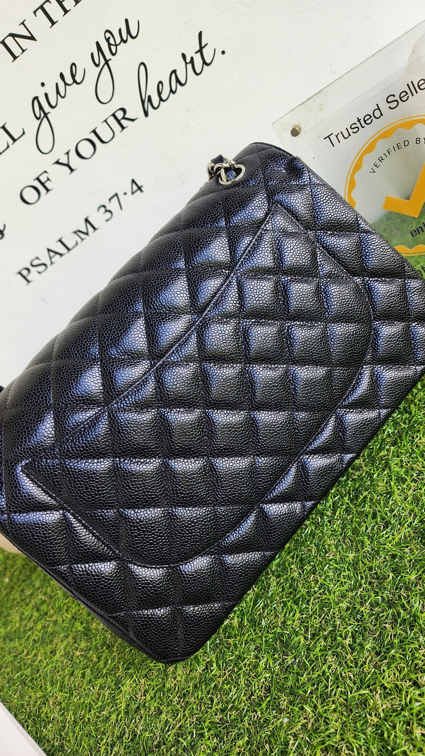 CHANEL JUMBO DOUBLE FLAP
