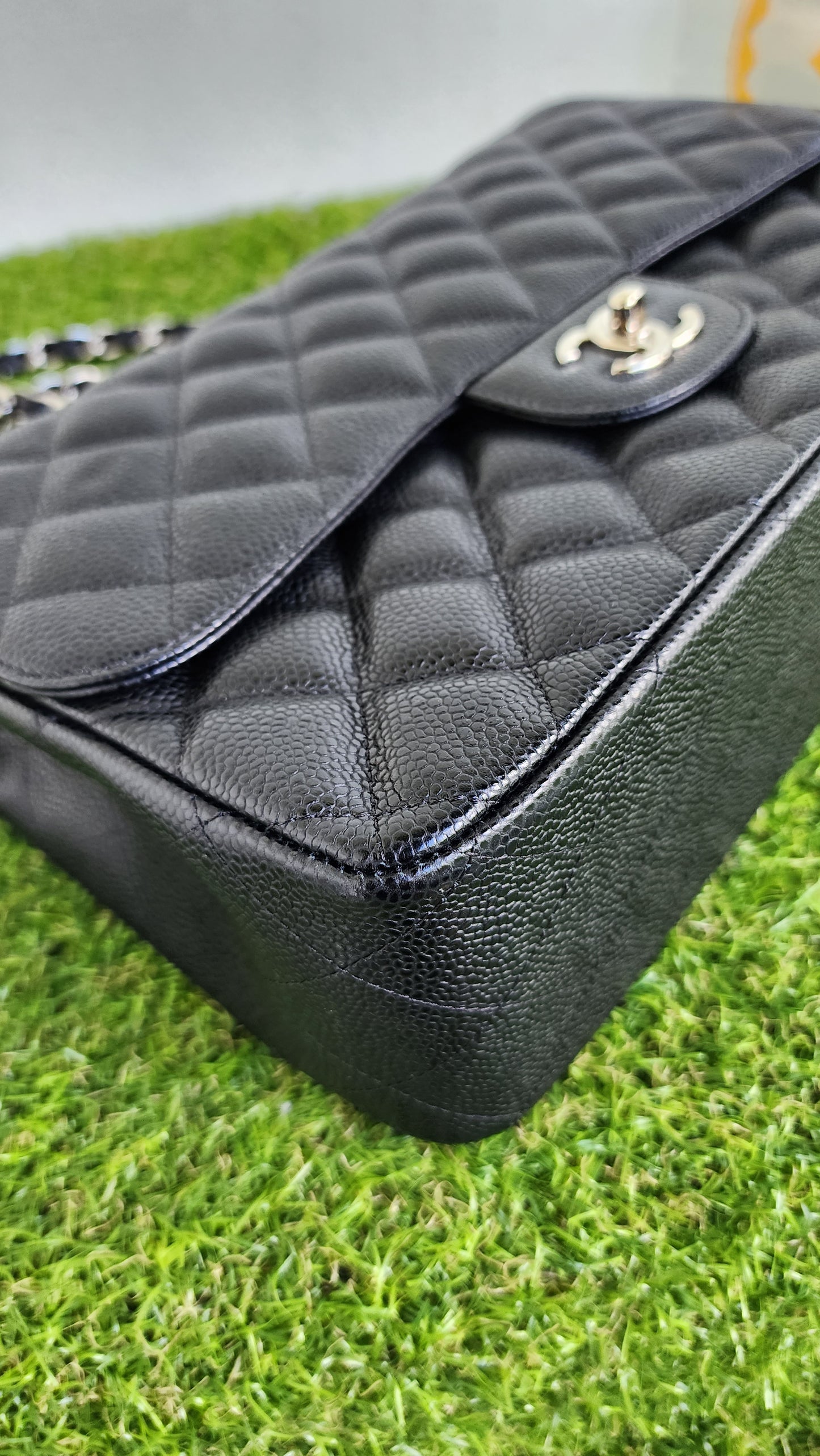 CHANEL JUMBO DOUBLE FLAP
