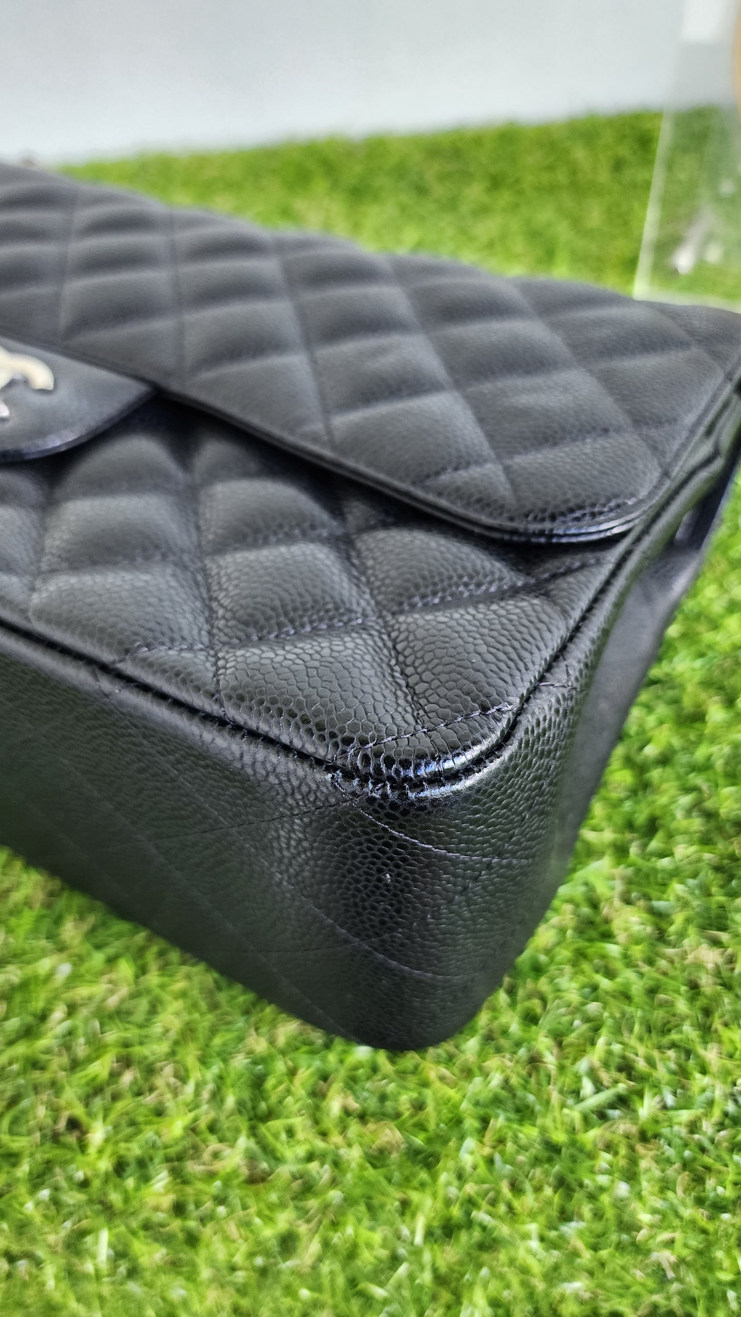 CHANEL JUMBO DOUBLE FLAP
