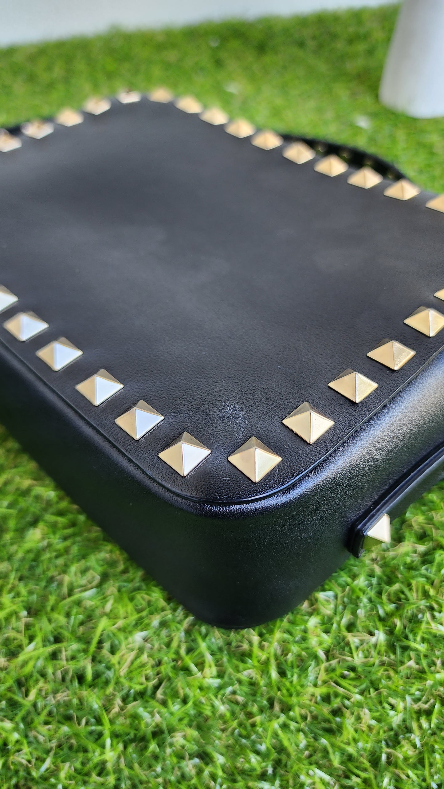 VALENTINO ROCKSTUD CAMERA BAG